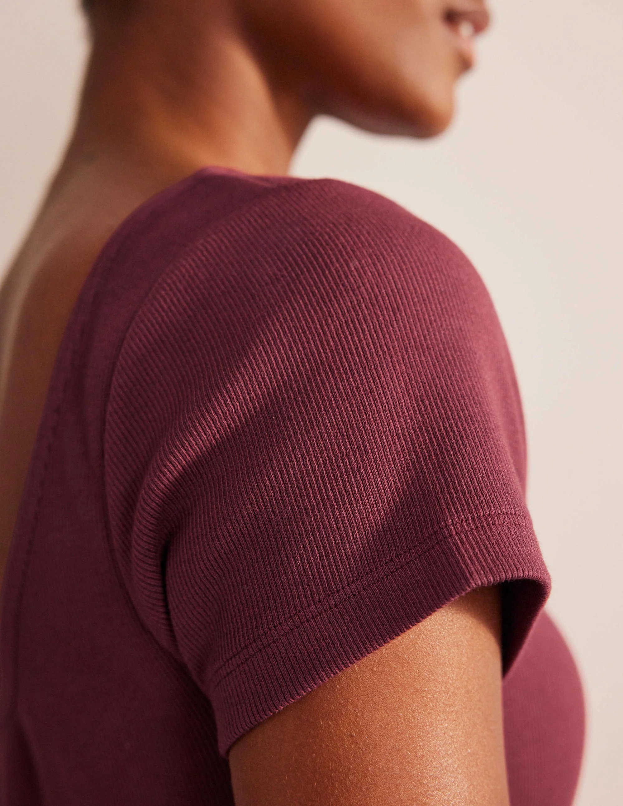 Low-Back Rib Jersey Mini Dress-Dark Burgundy - Image 4