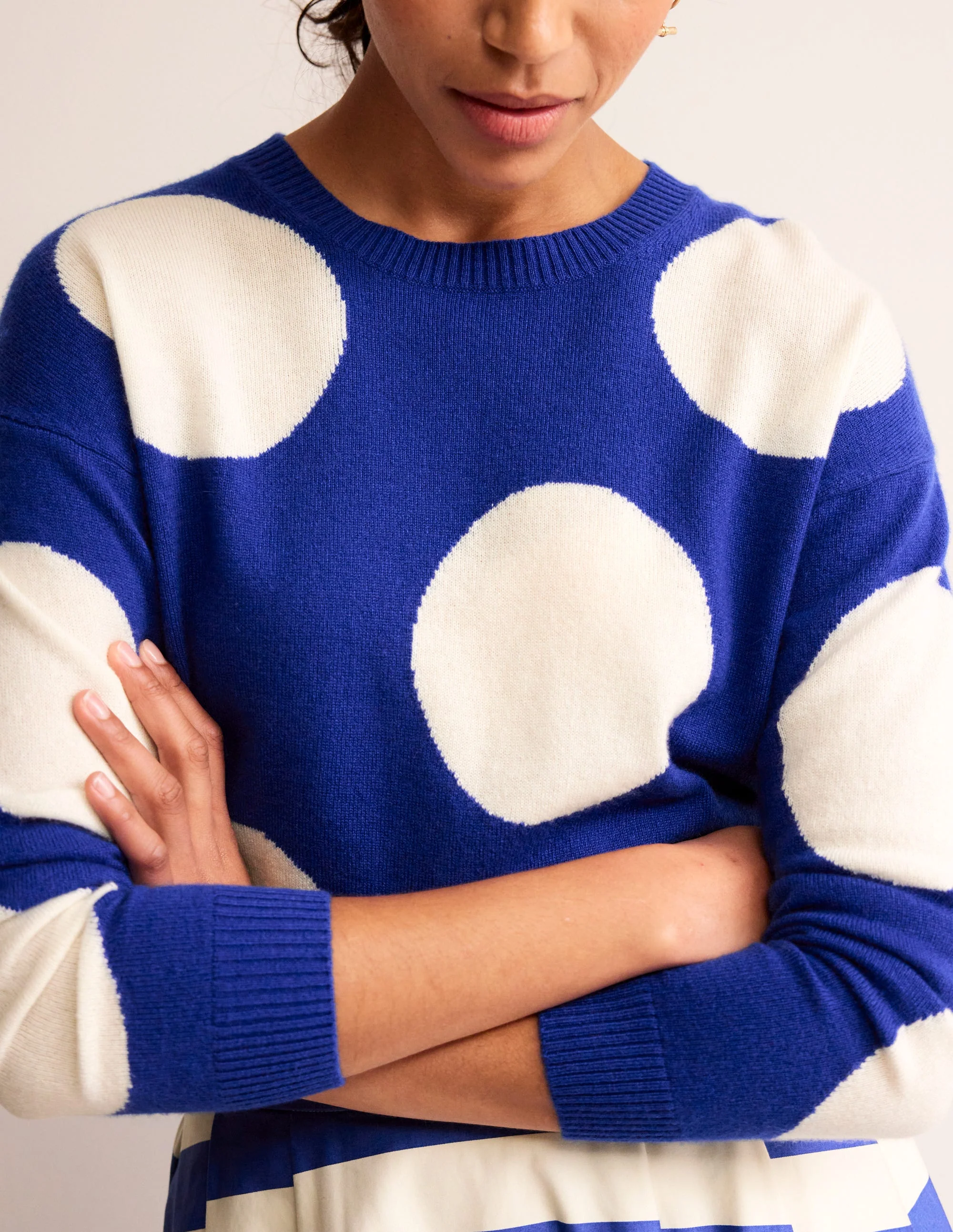 Lydia Cashmere Jumper-Bright Blue, Spots - Image 2