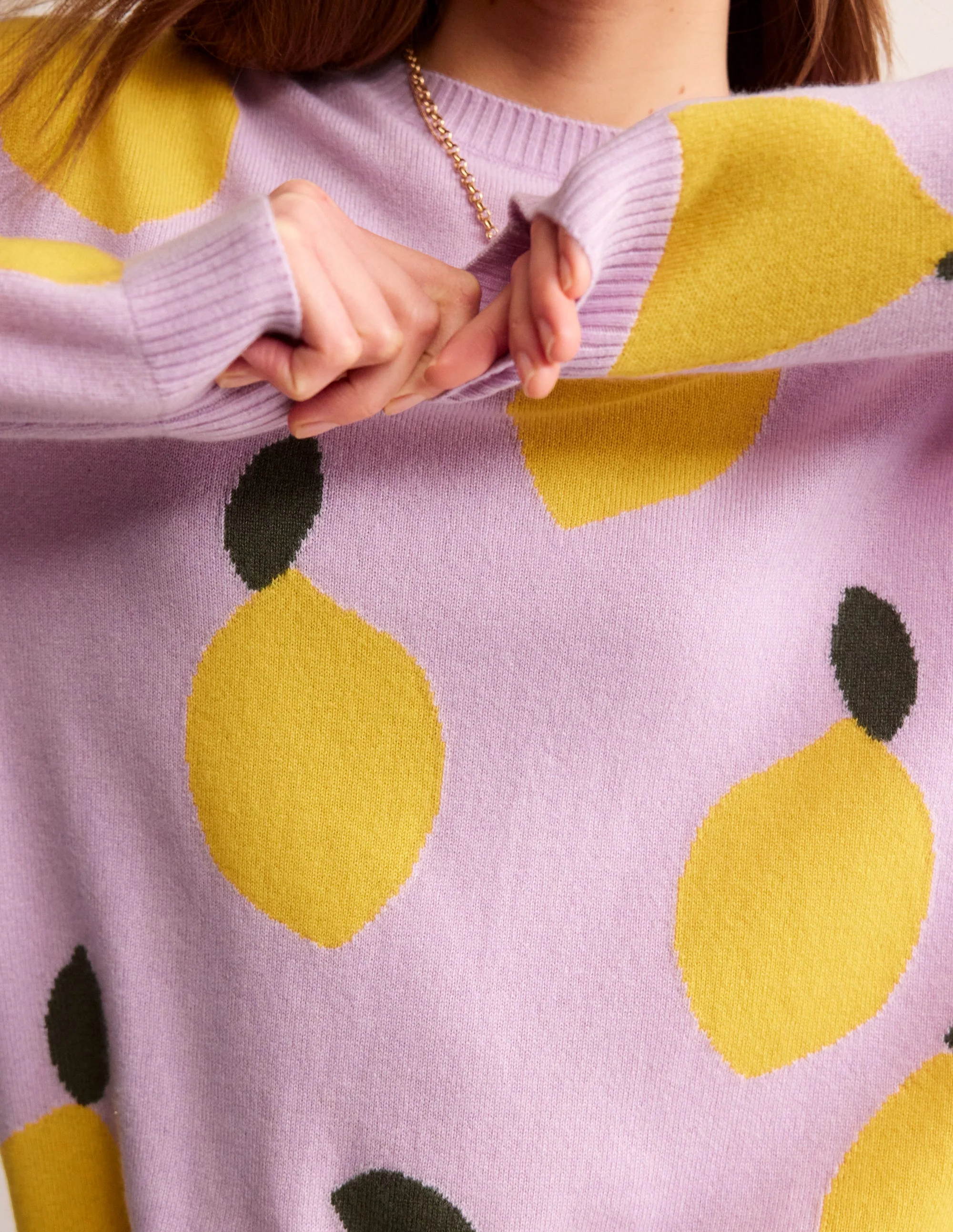 Lydia Cashmere Jumper-Soft Lavender, Lemons - Image 3