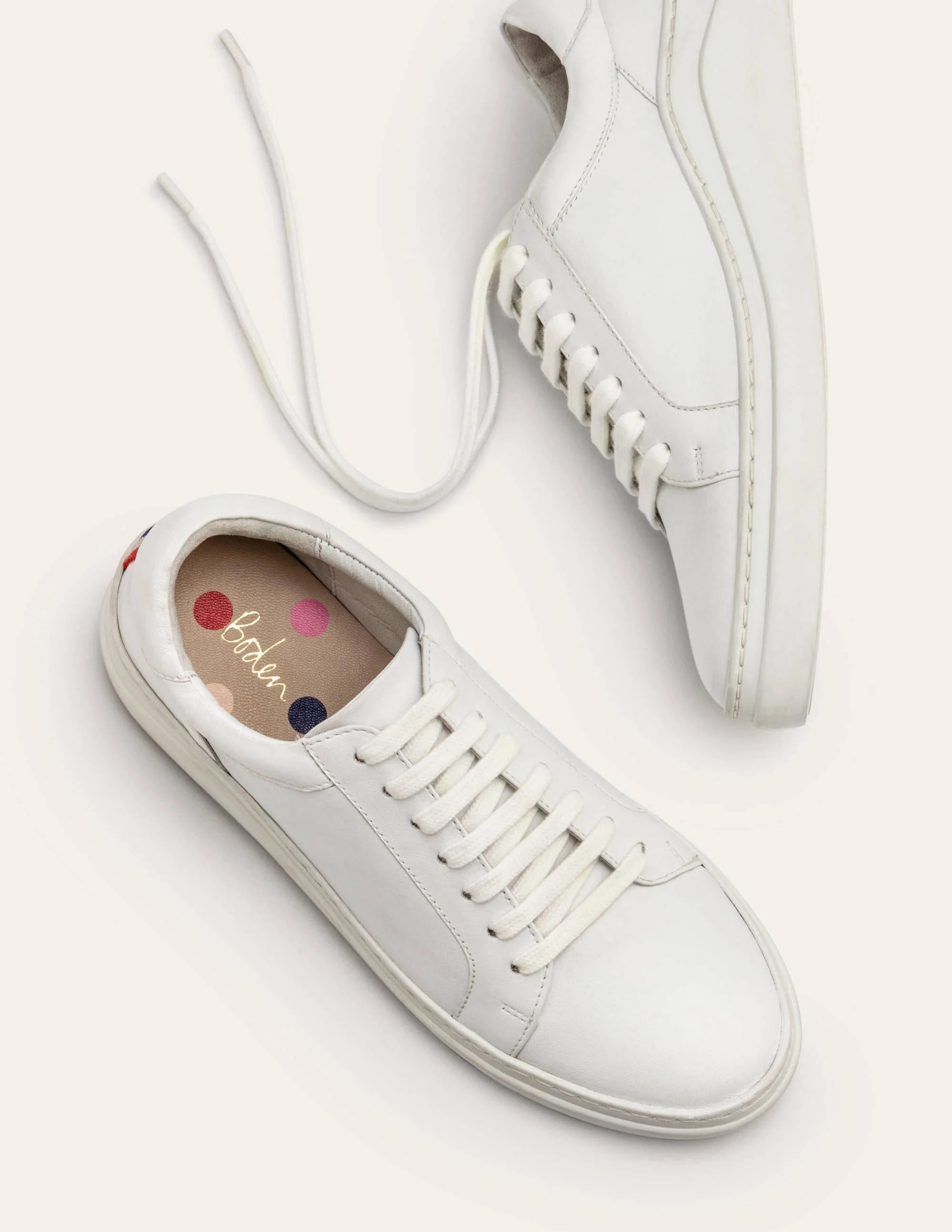 Maria Comfort Sneakers-White