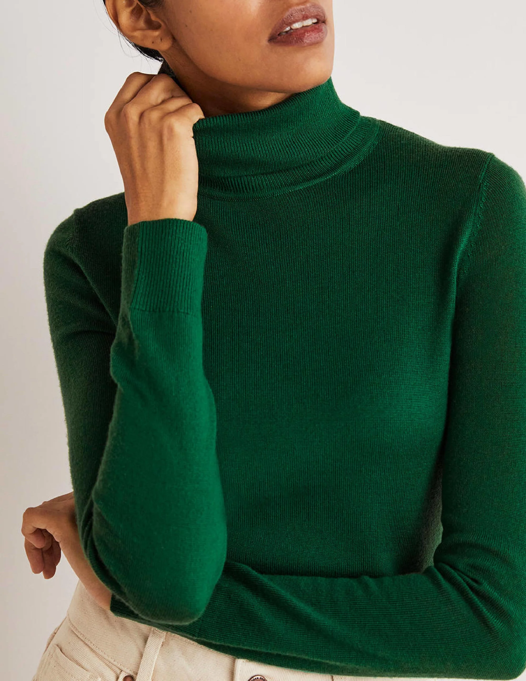 Merino Roll Neck-Trekking Green - Image 3