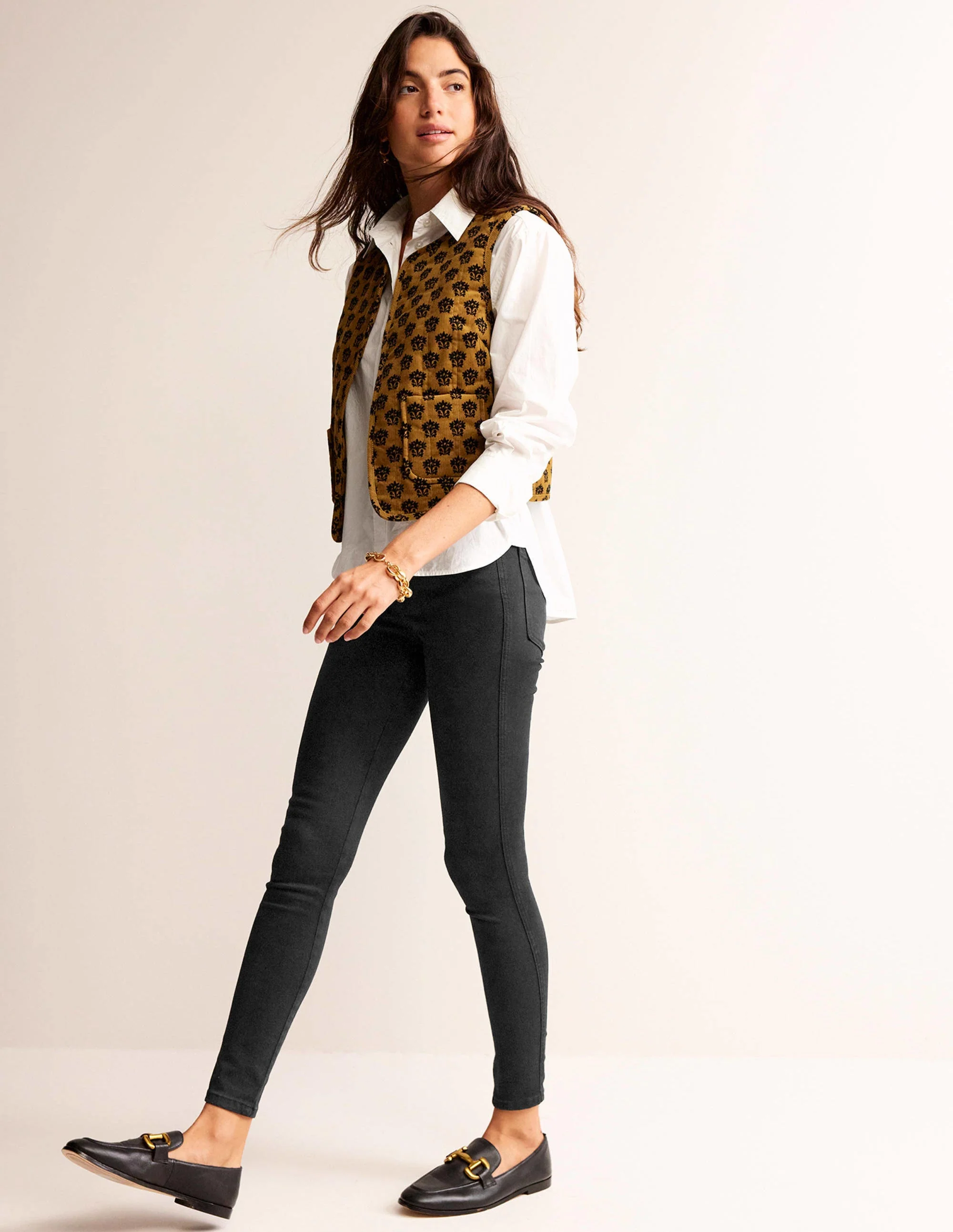 Mid-Rise Skinny Jeans-Black