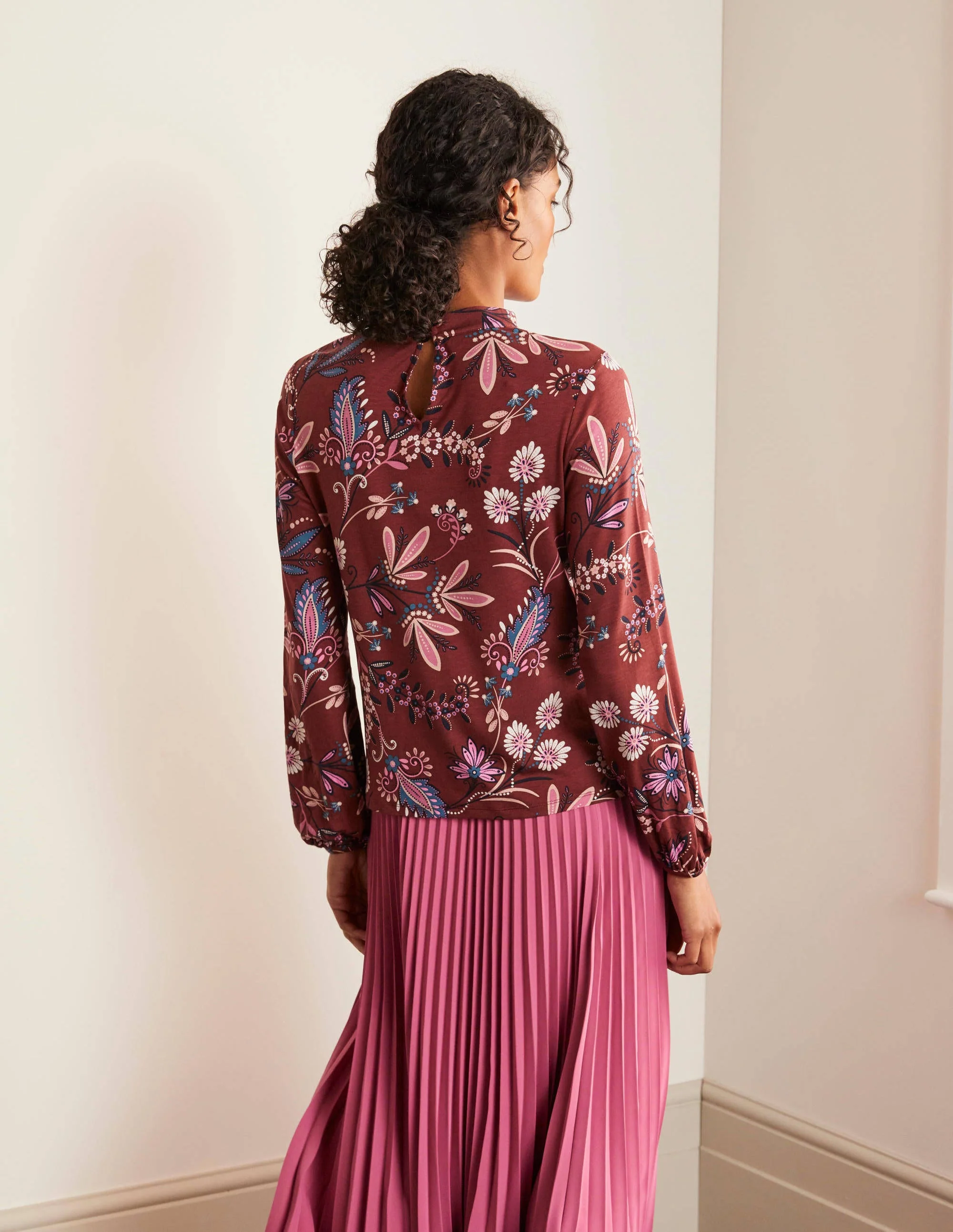 Natasha Jersey Top-Maroon, Heritage Bloom - Image 4