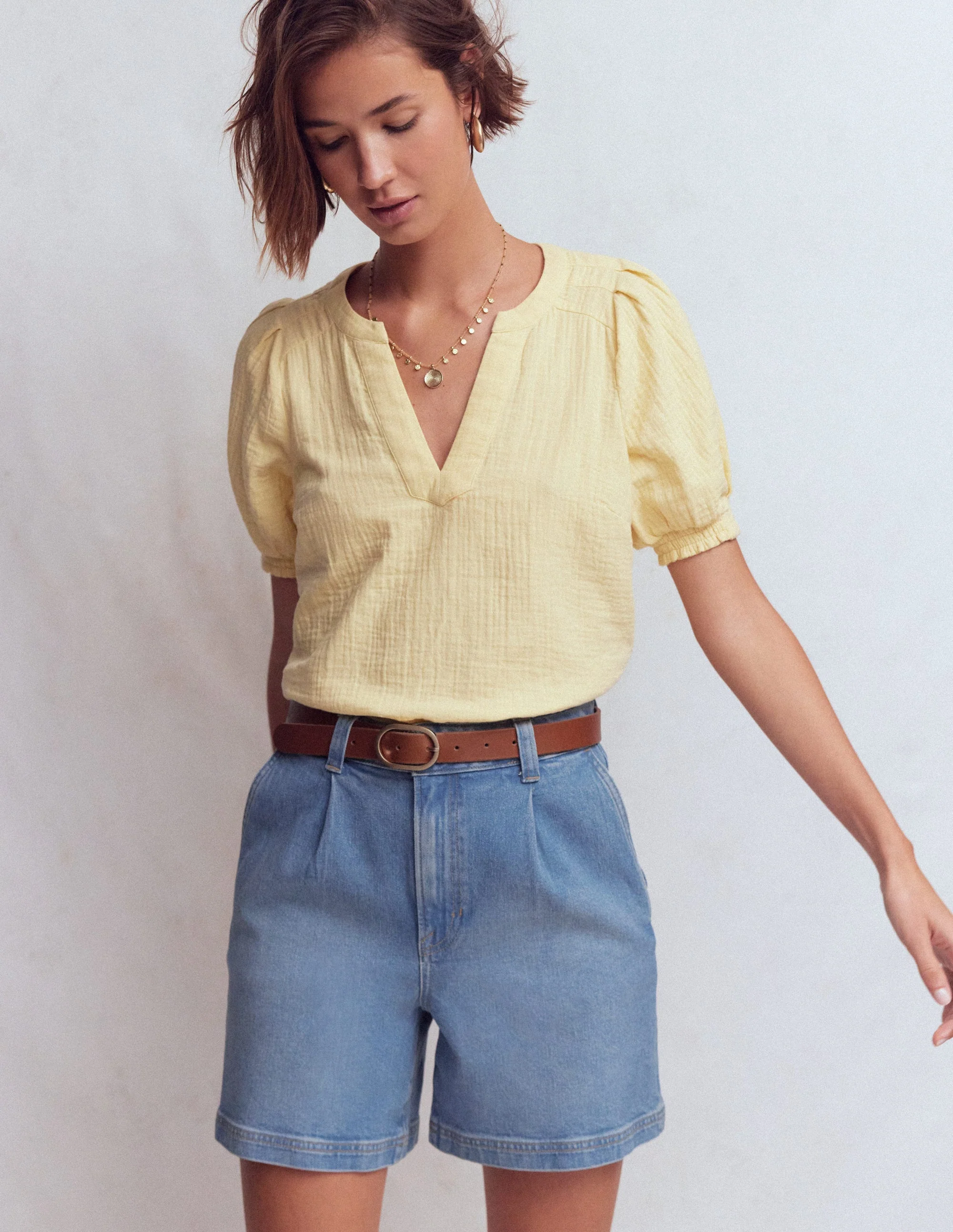 Pleat Front Denim Shorts-Light Vintage - Image 4