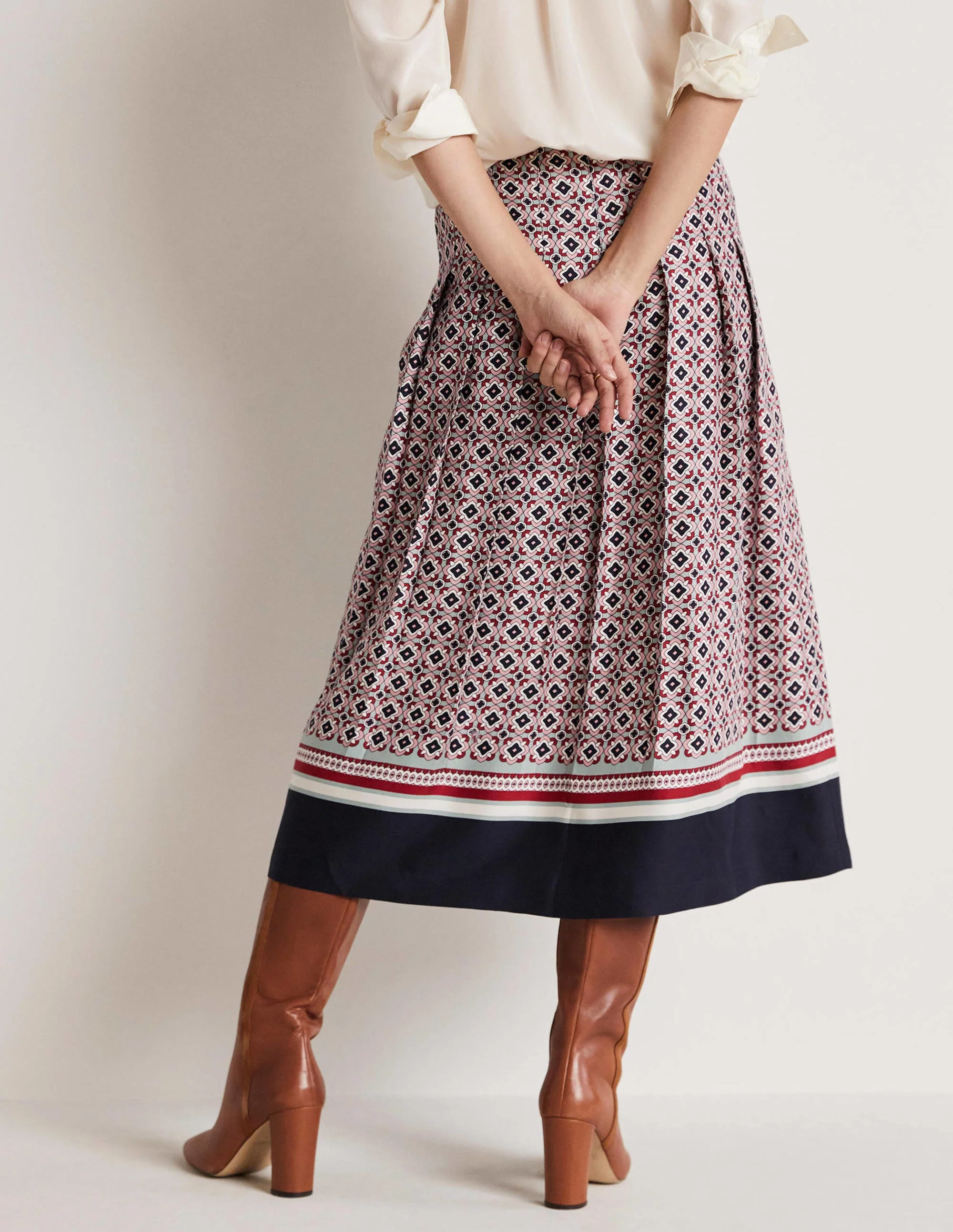 Pleated Printed Midi Skirt-Almond Pink, French Navy Geo - Image 3