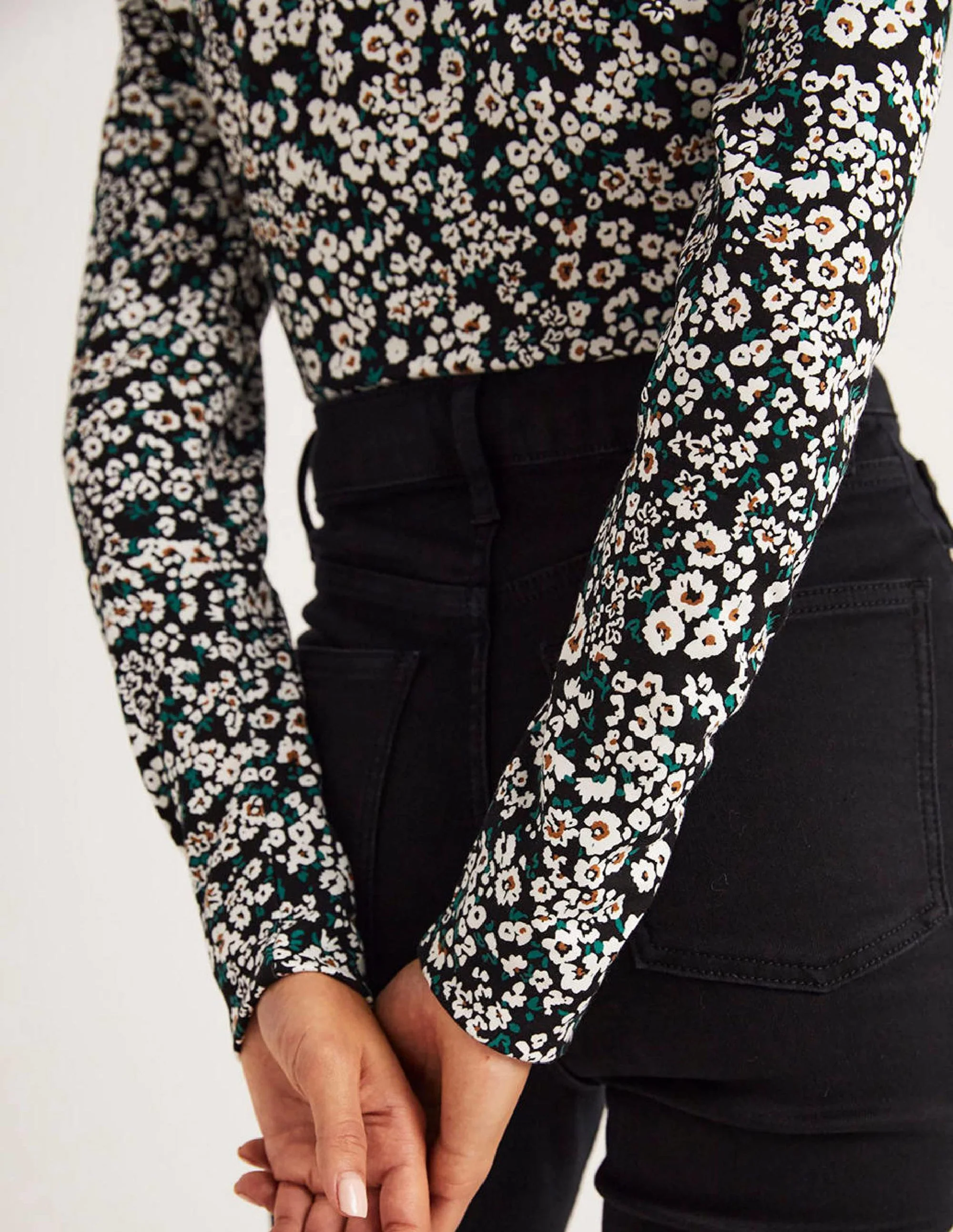 Ponte Twist Front Jersey Top-Black, Heart Bloom - Image 5
