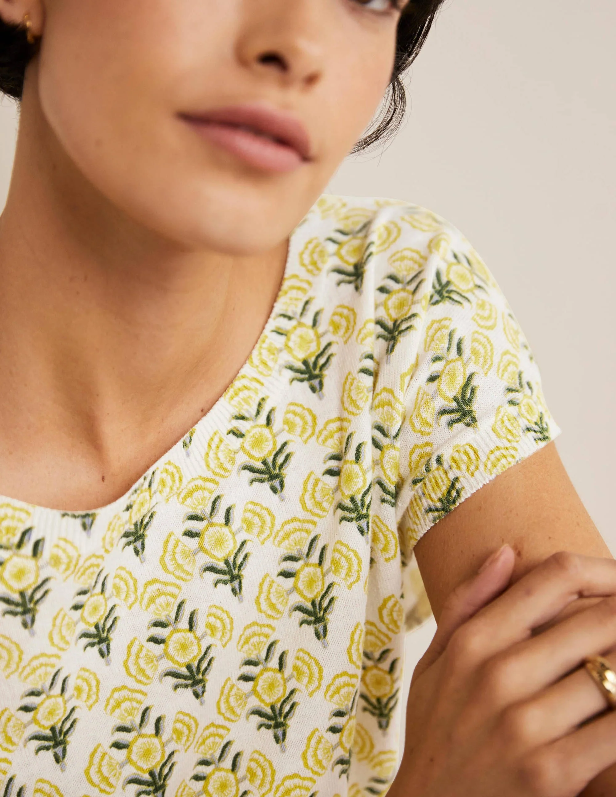 Printed Crew Neck Knitted Tank-Olive Oil, Poppy Geo - Image 2