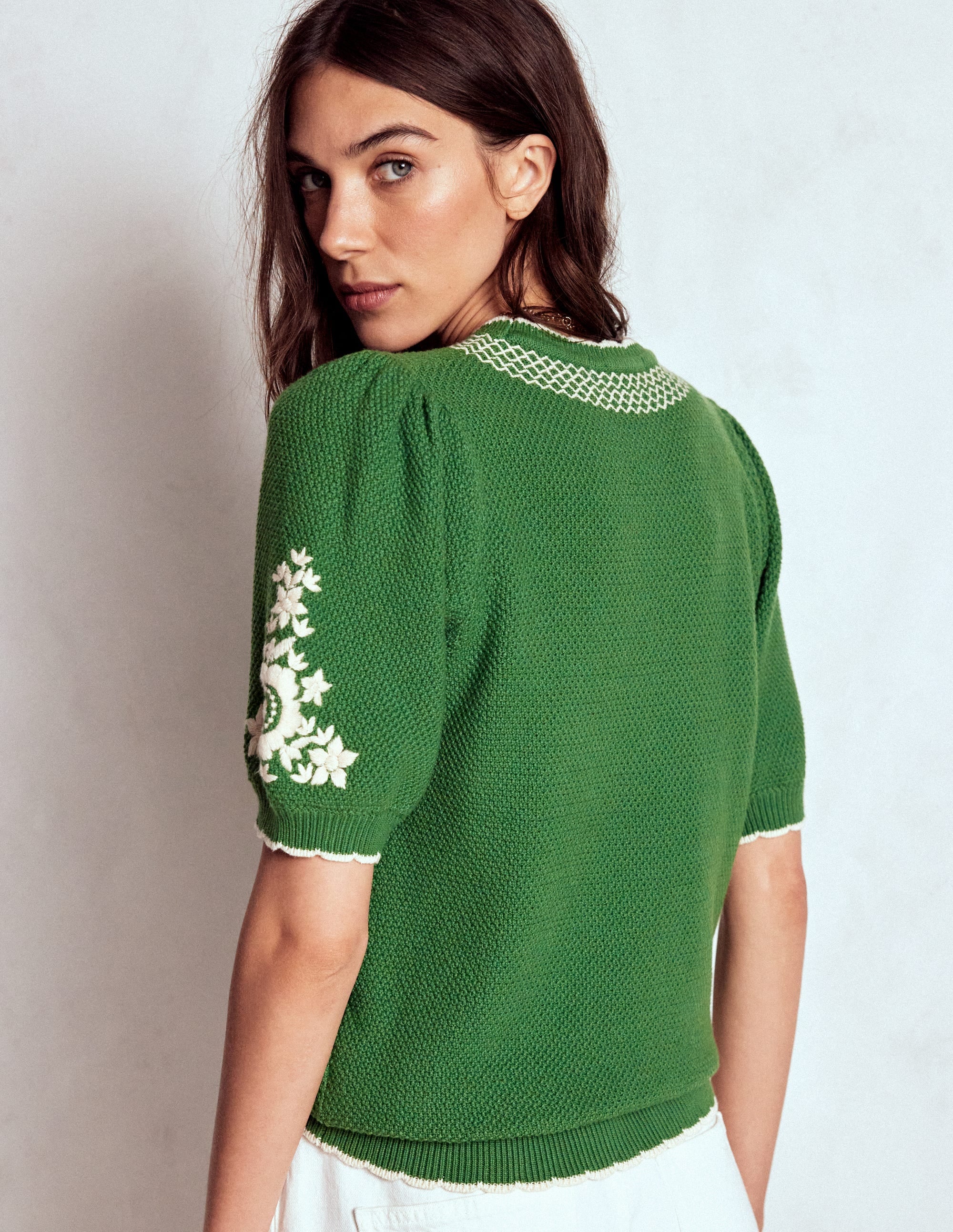 Puff Sleeve Embroidery T-shirt-Paradise Green - Image 3