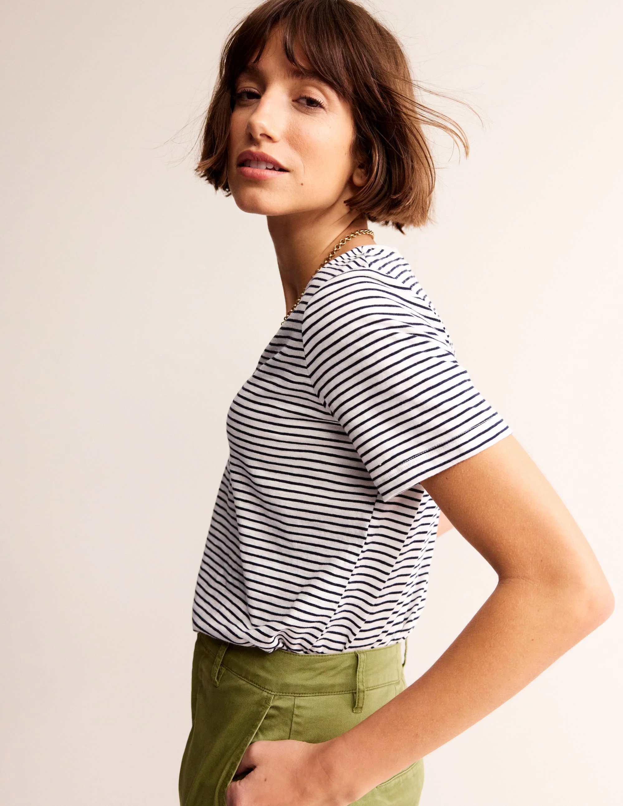 Regular V-Neck Slub T-shirt-Ivory, Navy - Image 4