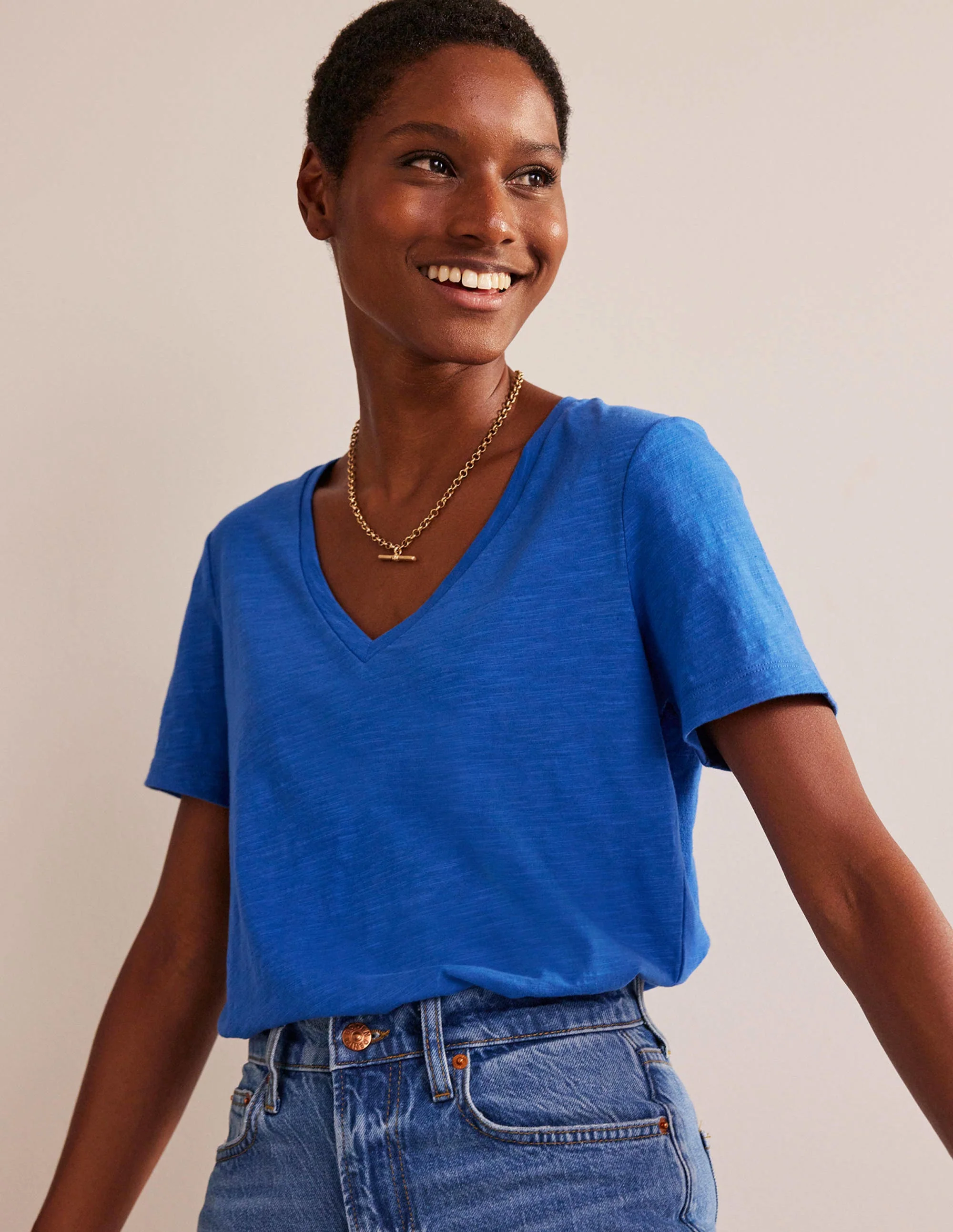 Regular V-Neck Slub T-shirt-Meadow Spring