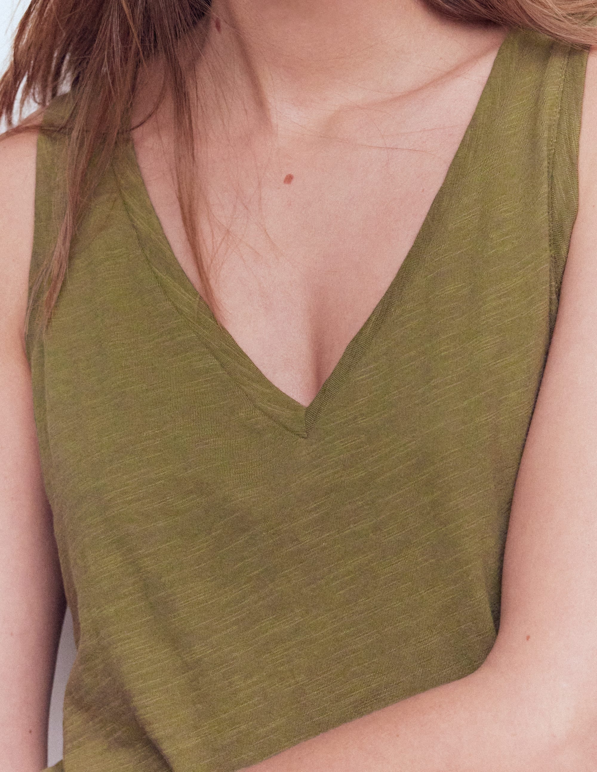 Regular V-Neck Slub Tank-Capulet Olive - Image 2
