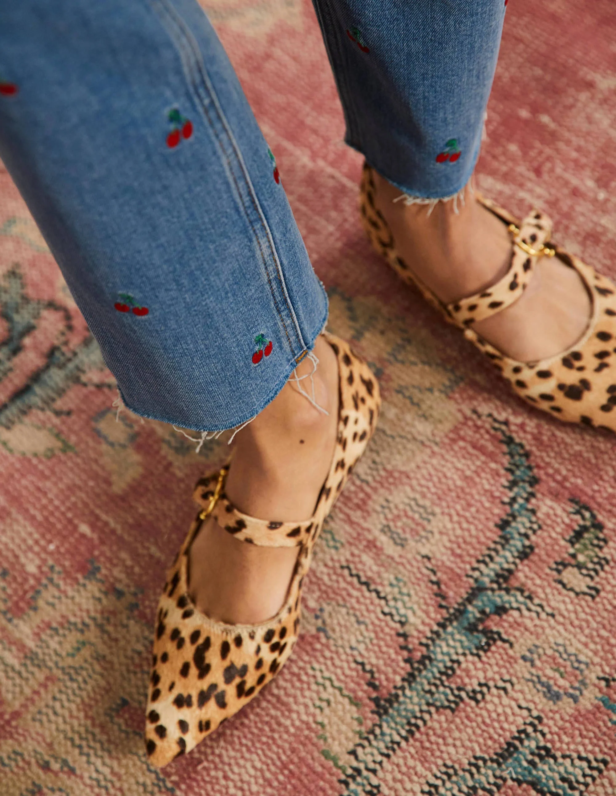 Relaxed Straight Jeans-Cherry Embroidered - Image 5
