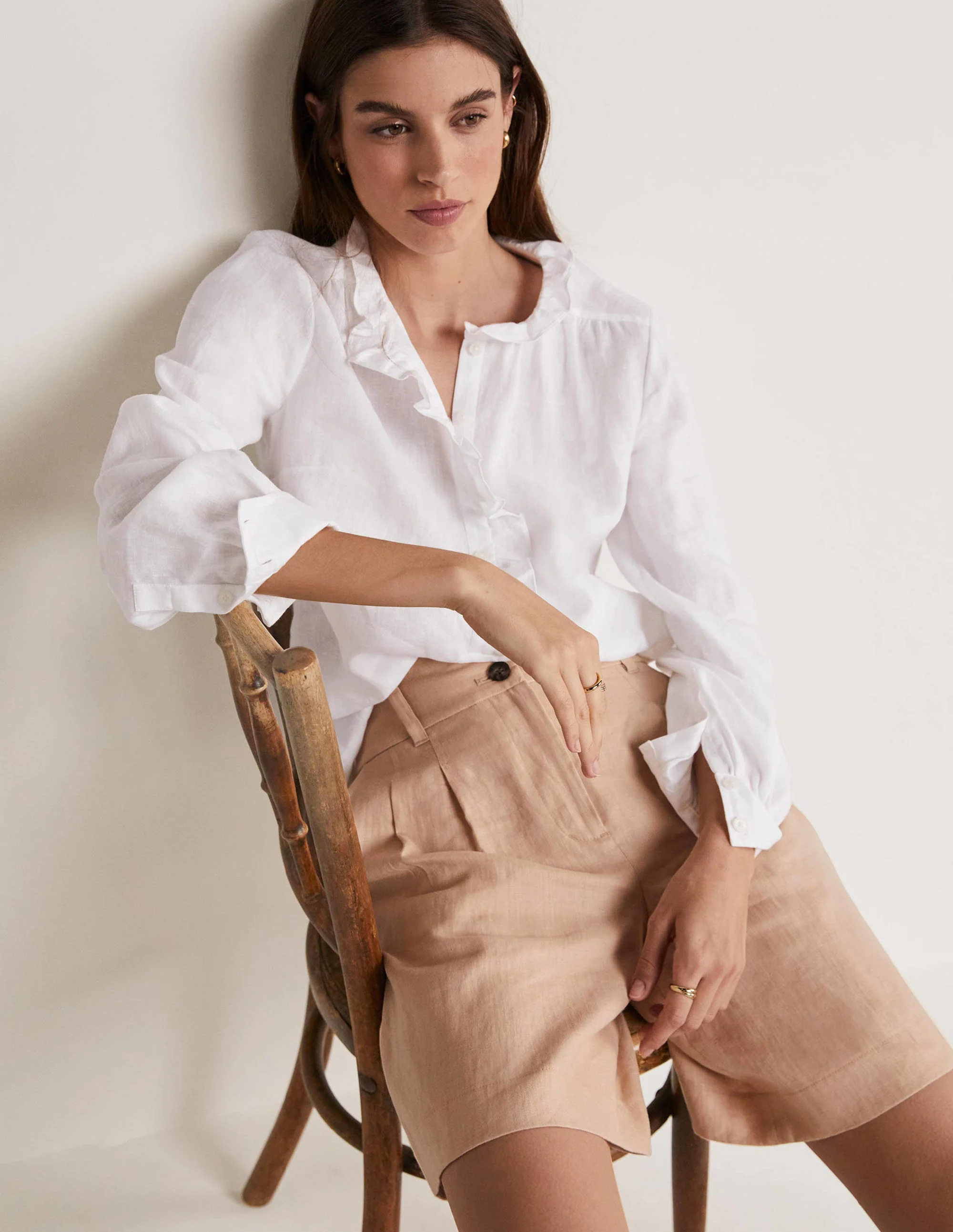 Ruffle Linen Popover Blouse-White - Image 4