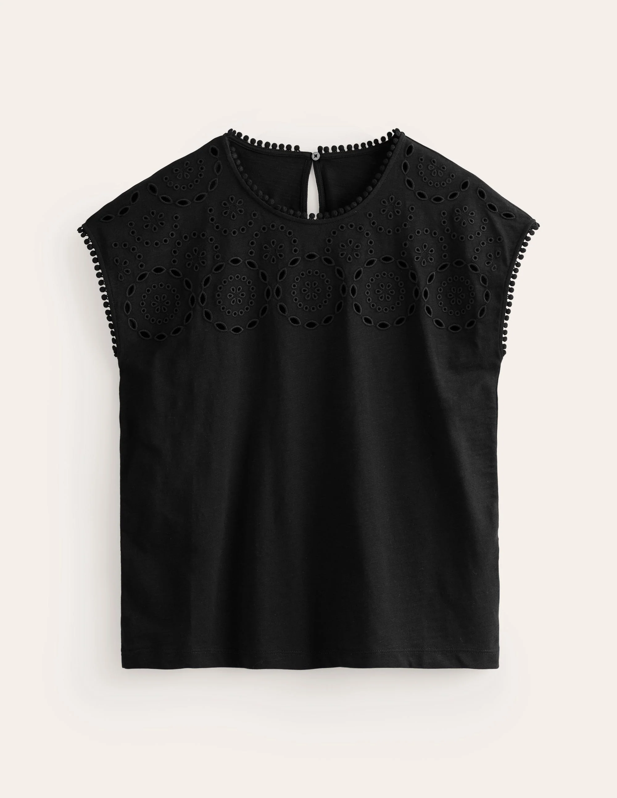 Sasha Broderie T-Shirt-Black - Image 5