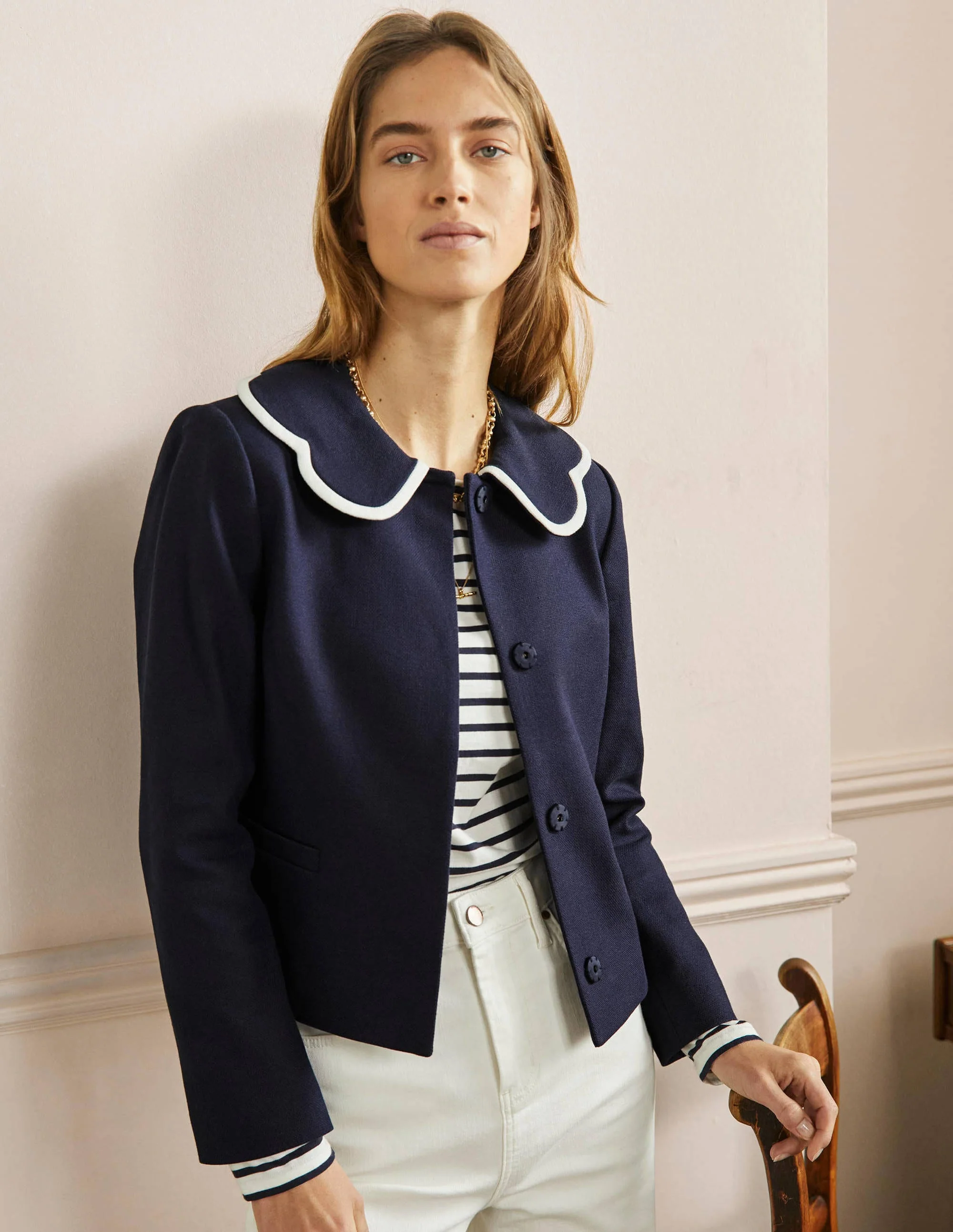 Scallop Collared Jacket-Navy
