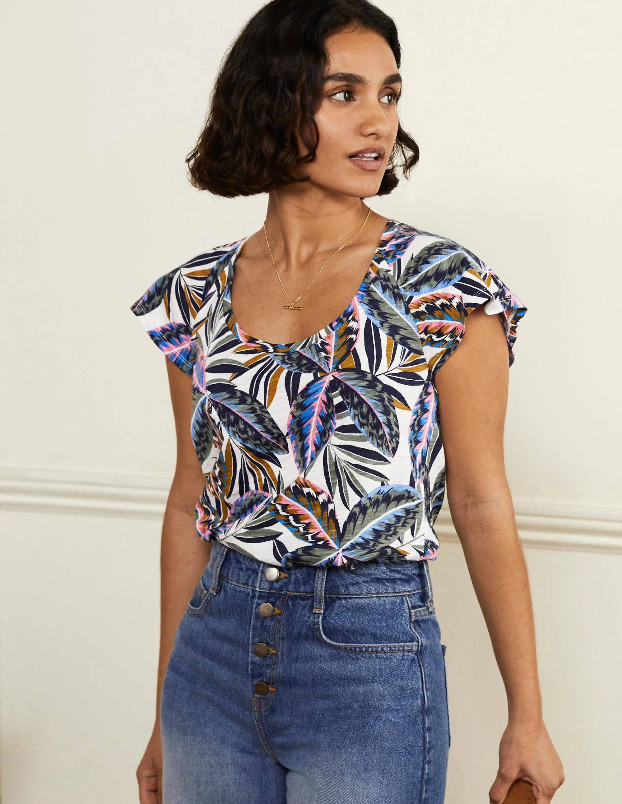 Scoop Flutter Sleeve T-Shirt-Multi, Exotic Leaves