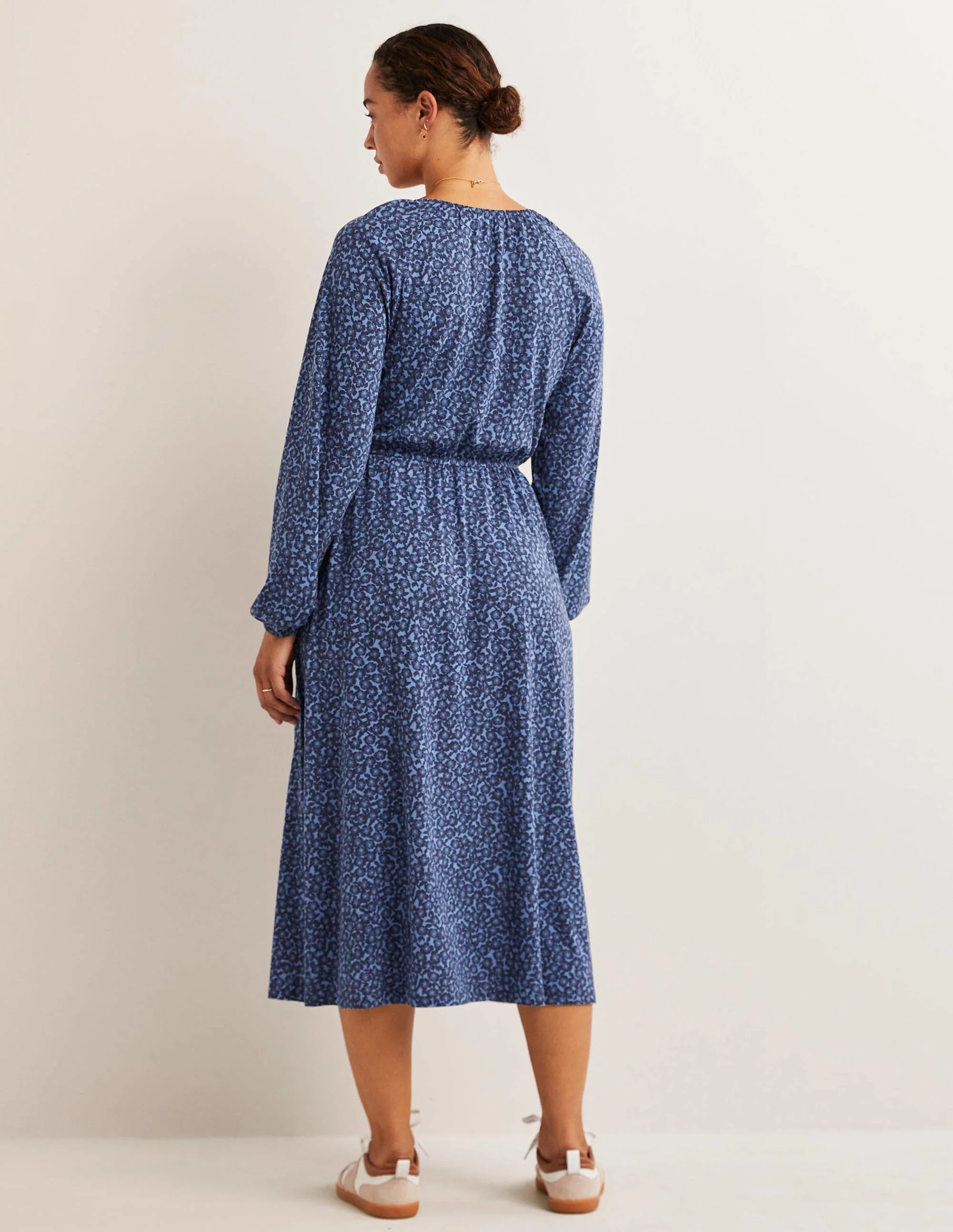 Scoop Neck Jersey Midi Dress-Riviera Blue, Bloom Cluster - Image 3