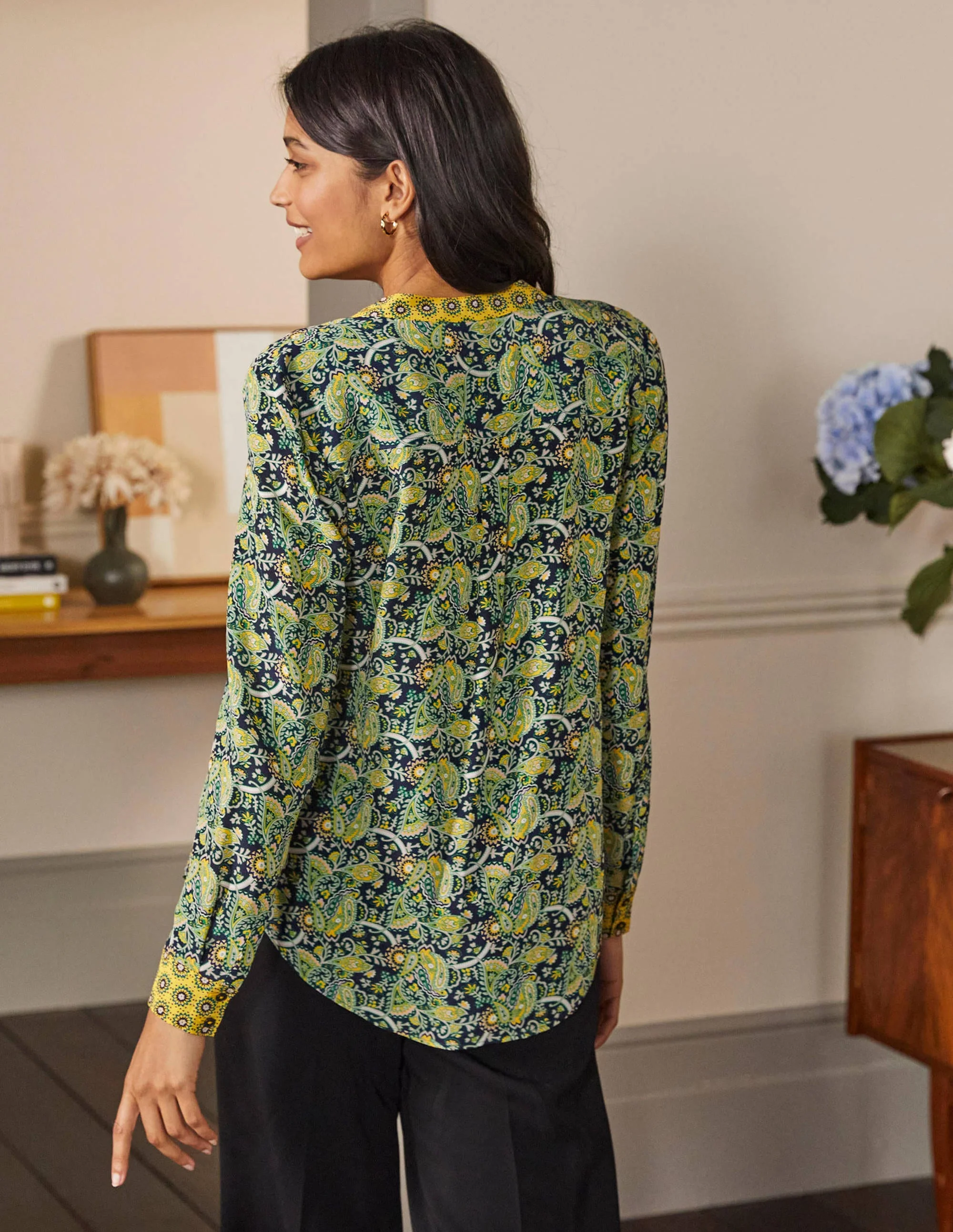 Silk Collarless Blouse-Honey Gold/ French Navy - Image 2
