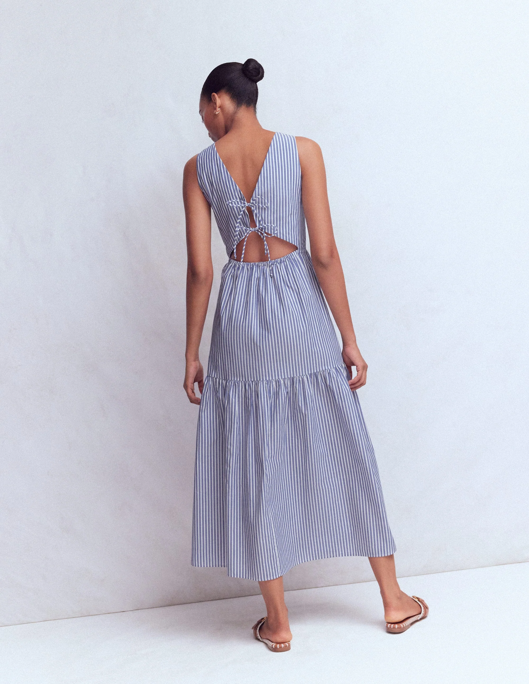Sleeveless Poplin Dress-Surf the Web Stripe - Image 3