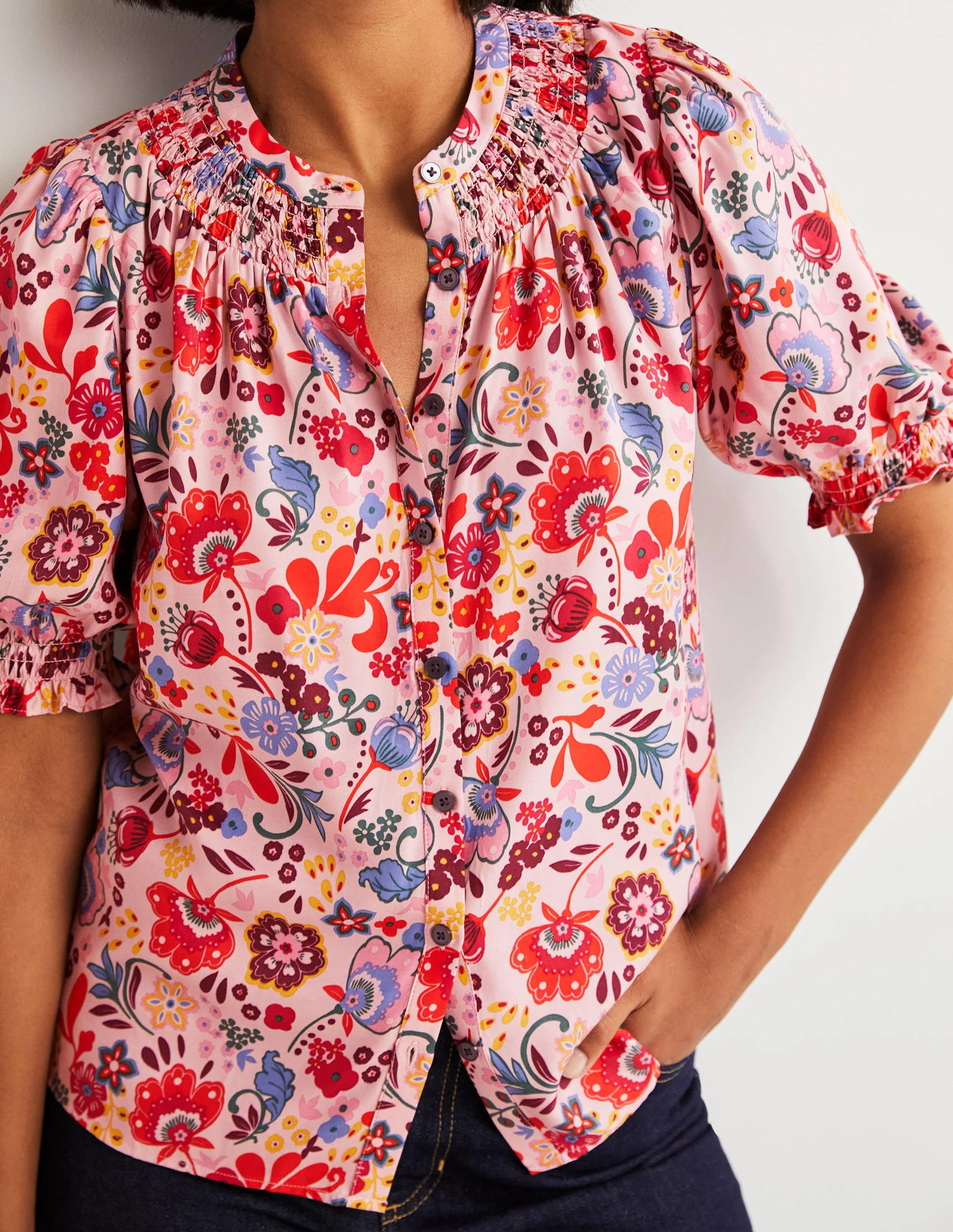 Smocked Silk Blend Blouse-Milkshake, Pretty Paradise - Image 4