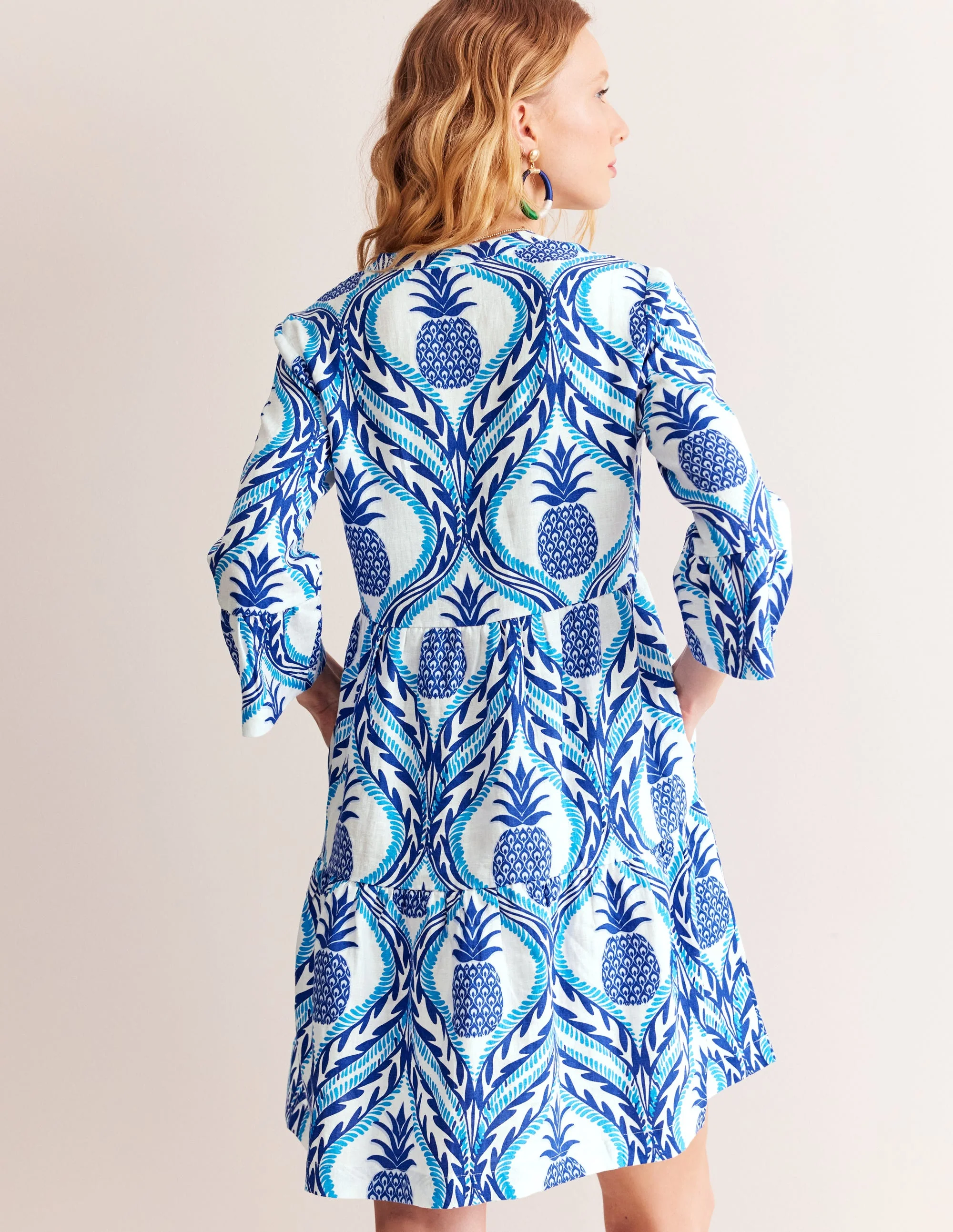 Sophia Linen Short Dress-Surf The Web, Pineapple Wave - Image 4