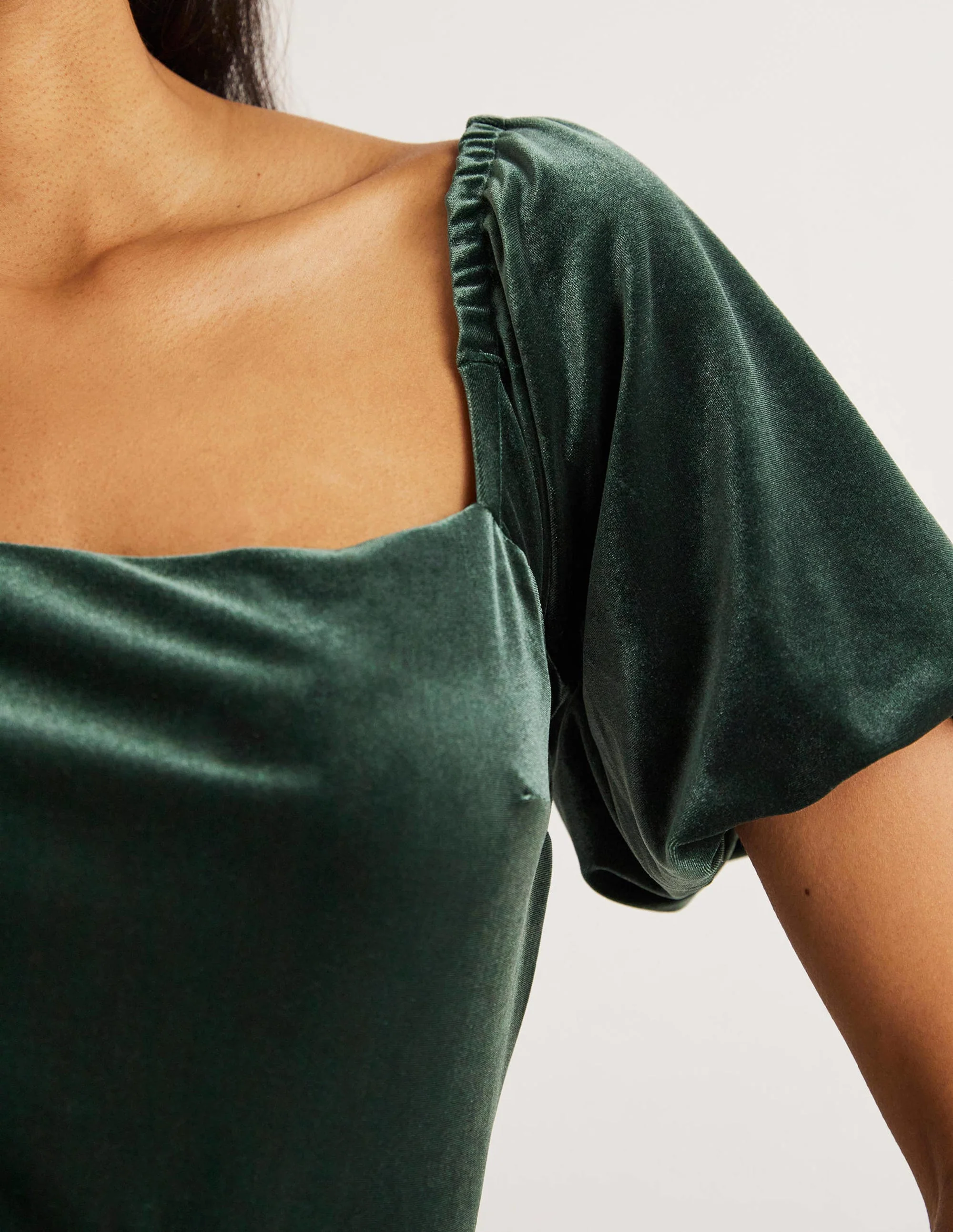 Square Neck Velvet Top-Onyx Green - Image 2