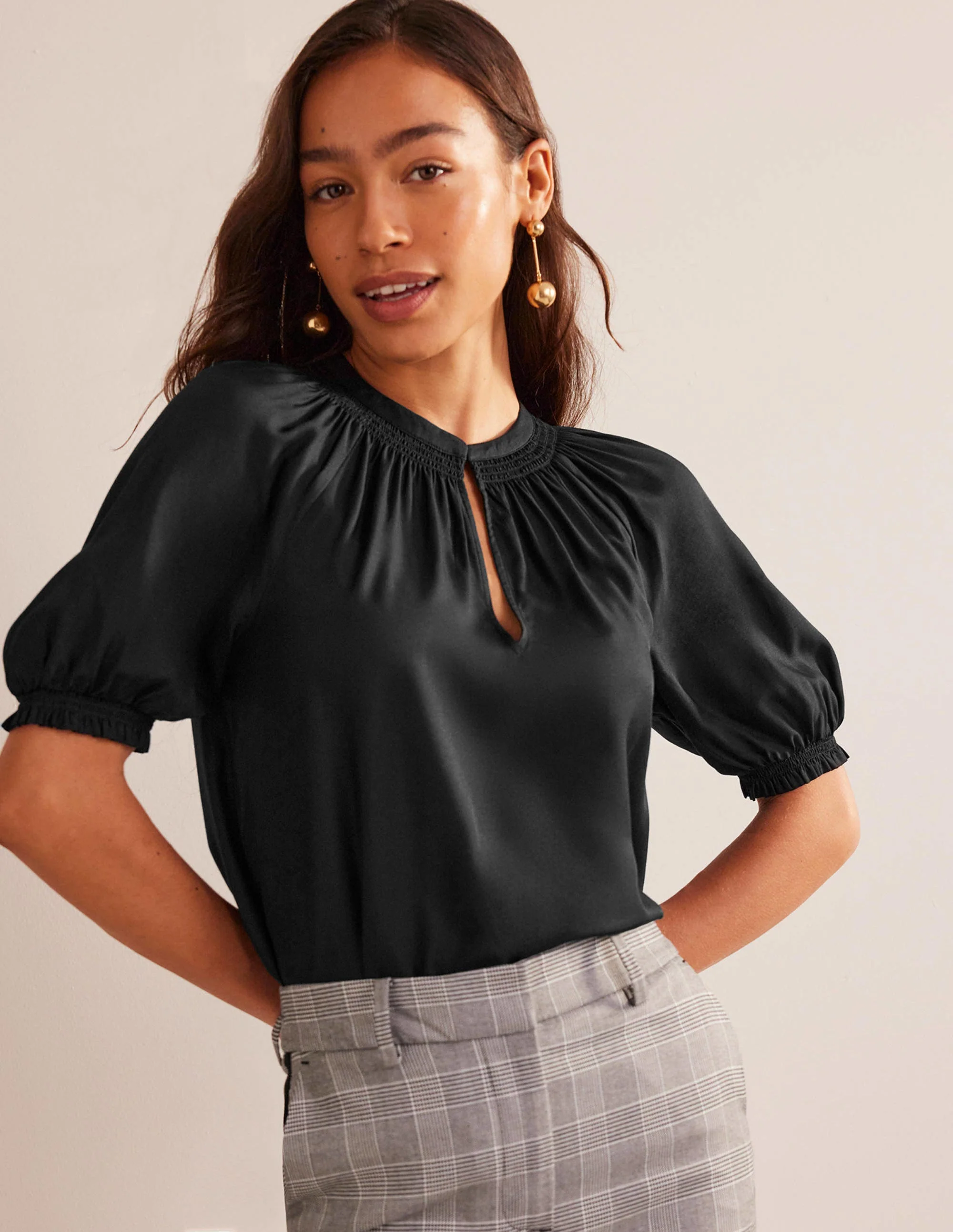 Stella Top-Black