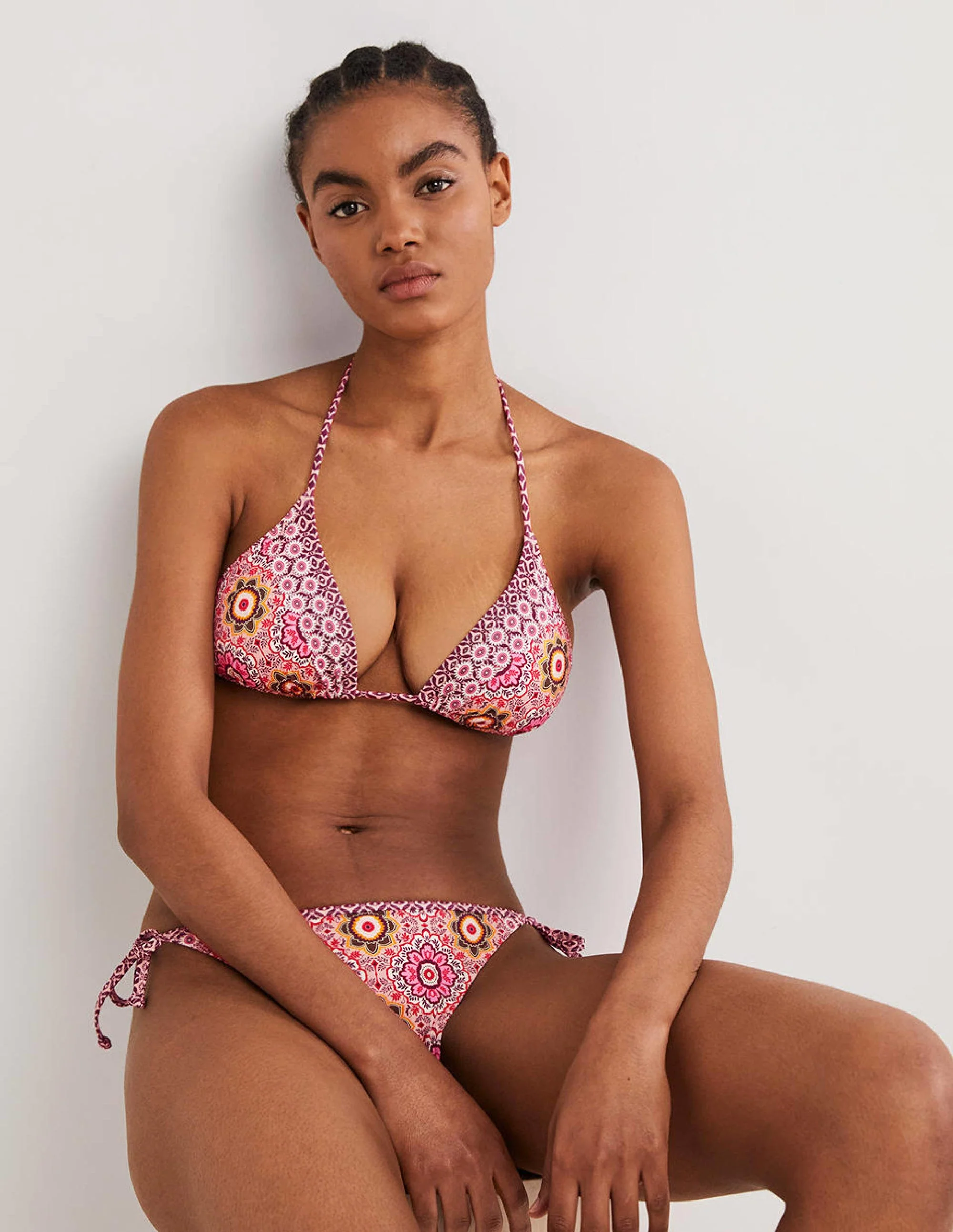 Symi String Bikini Top-Milkshake, Paradise Charm