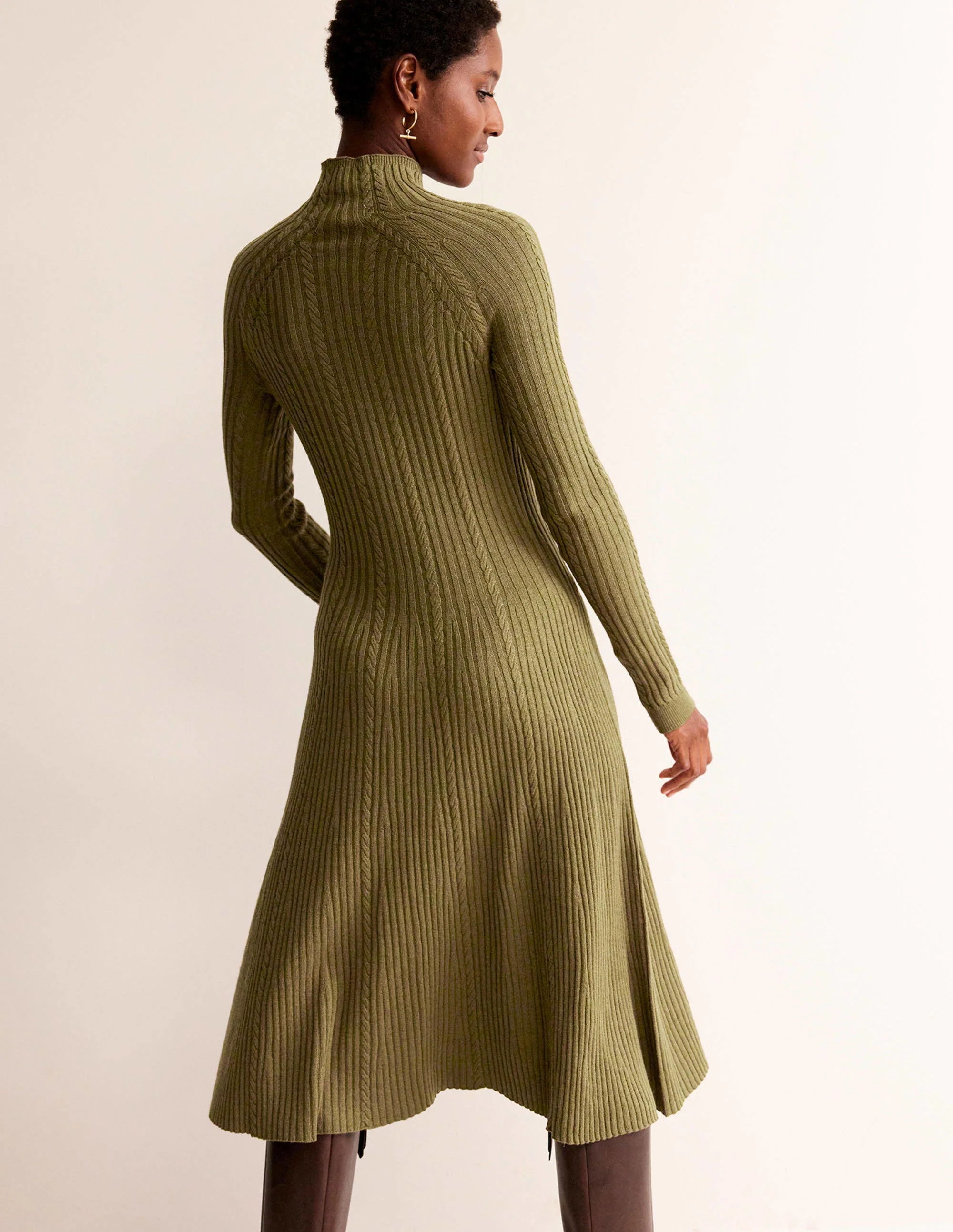 Tessa Knitted Dress-Dark Moss - Image 3
