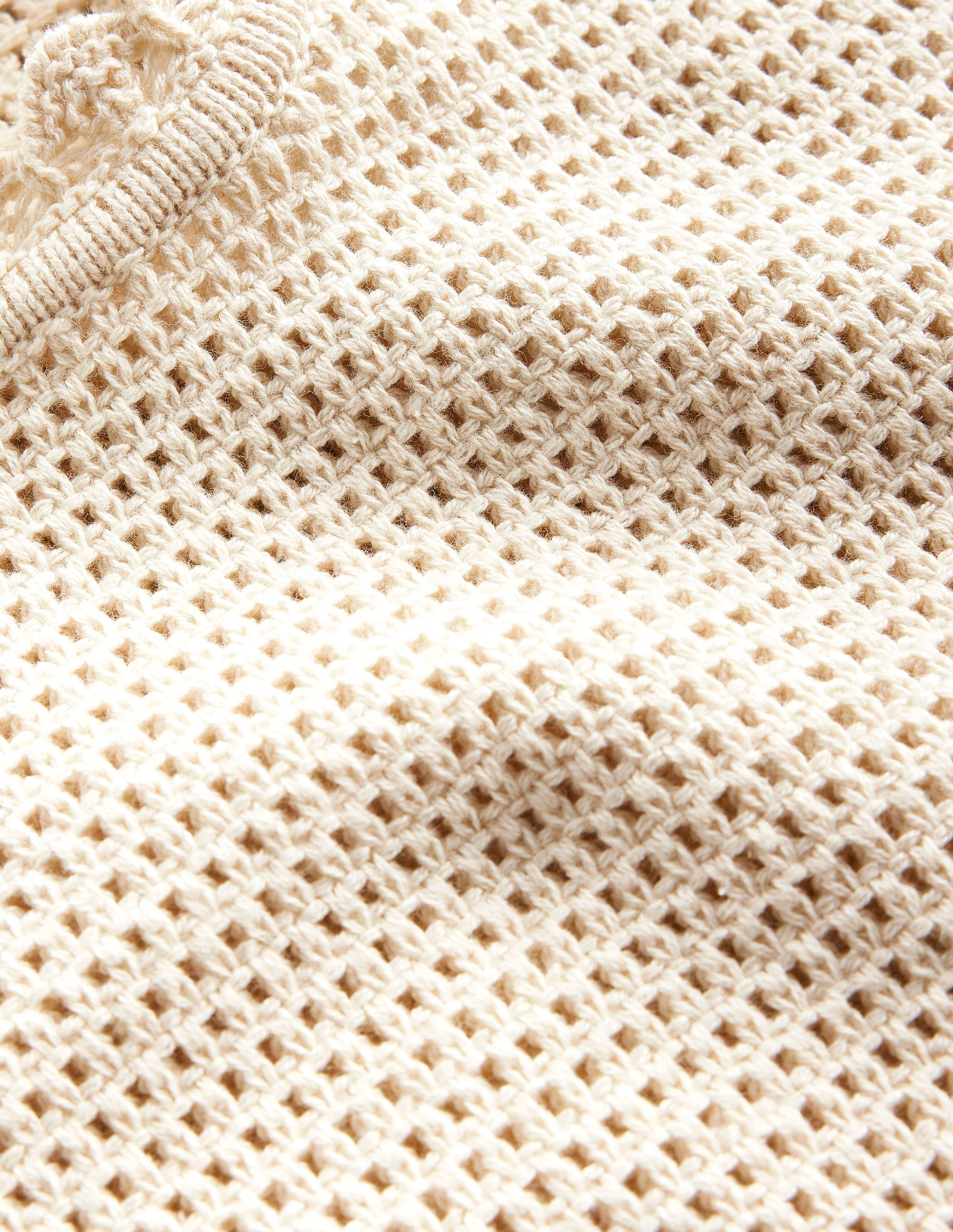 Textured Scallop Vest-Warm Ivory - Image 6