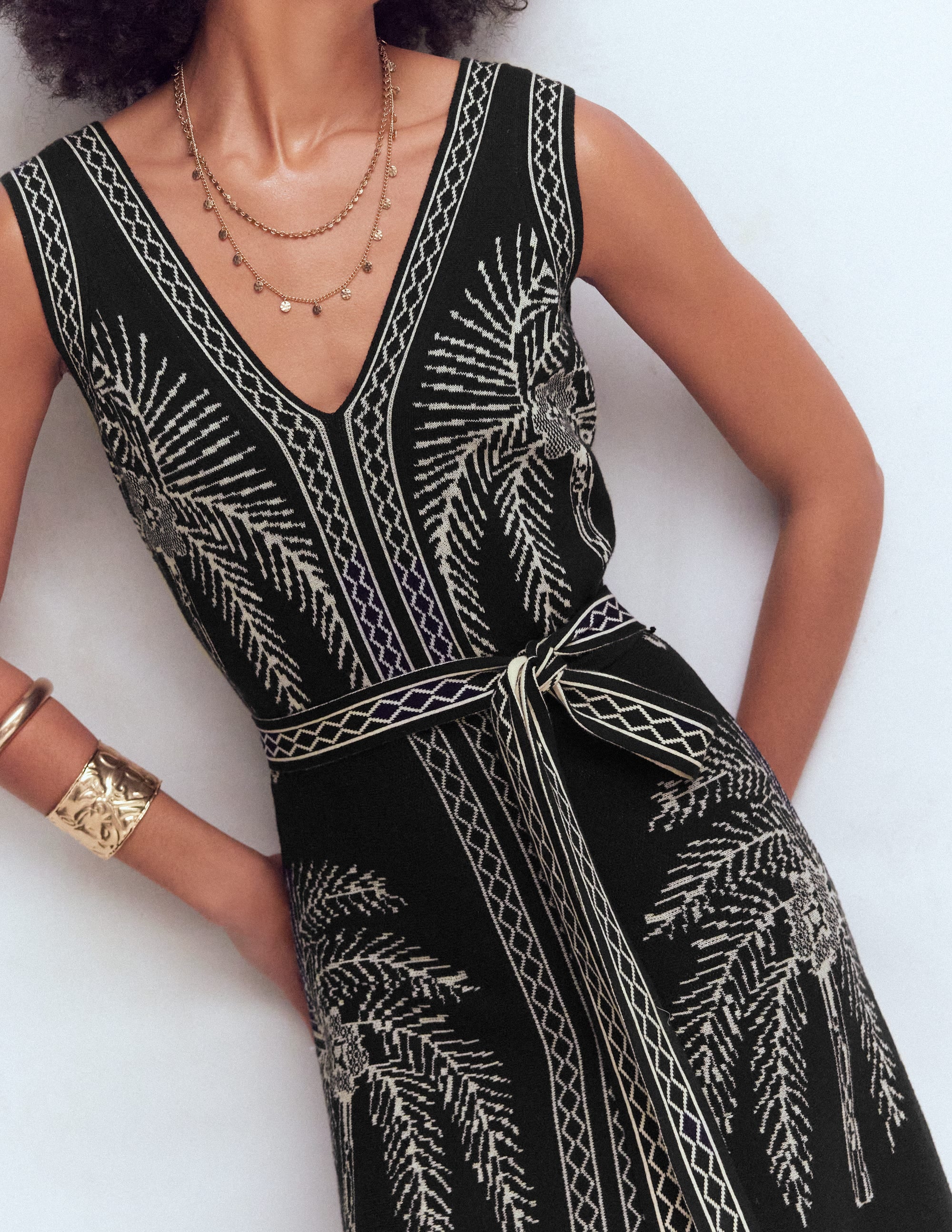 V Neck Jacquard Dress-Palm Jacquard - Image 2