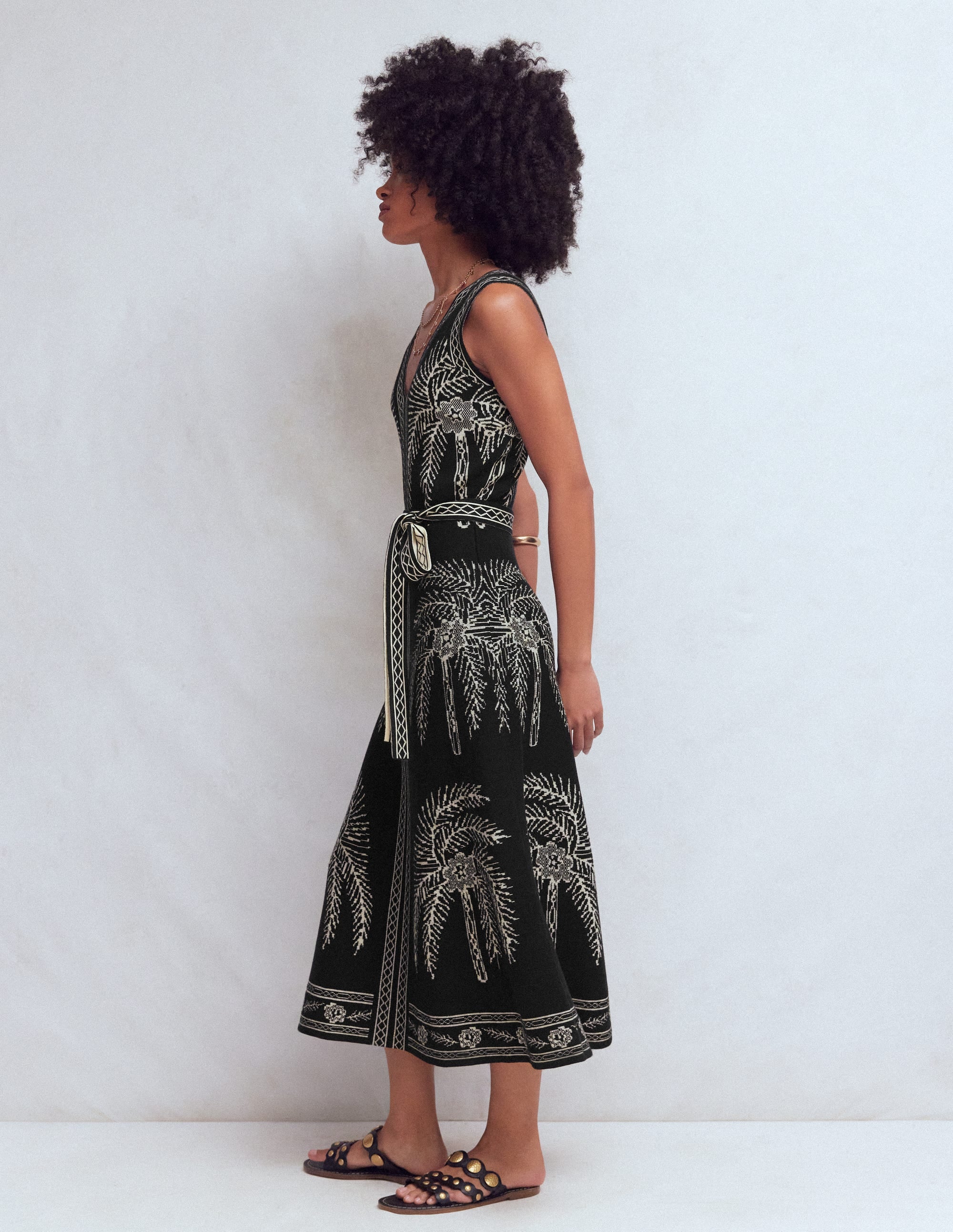 V Neck Jacquard Dress-Palm Jacquard - Image 5