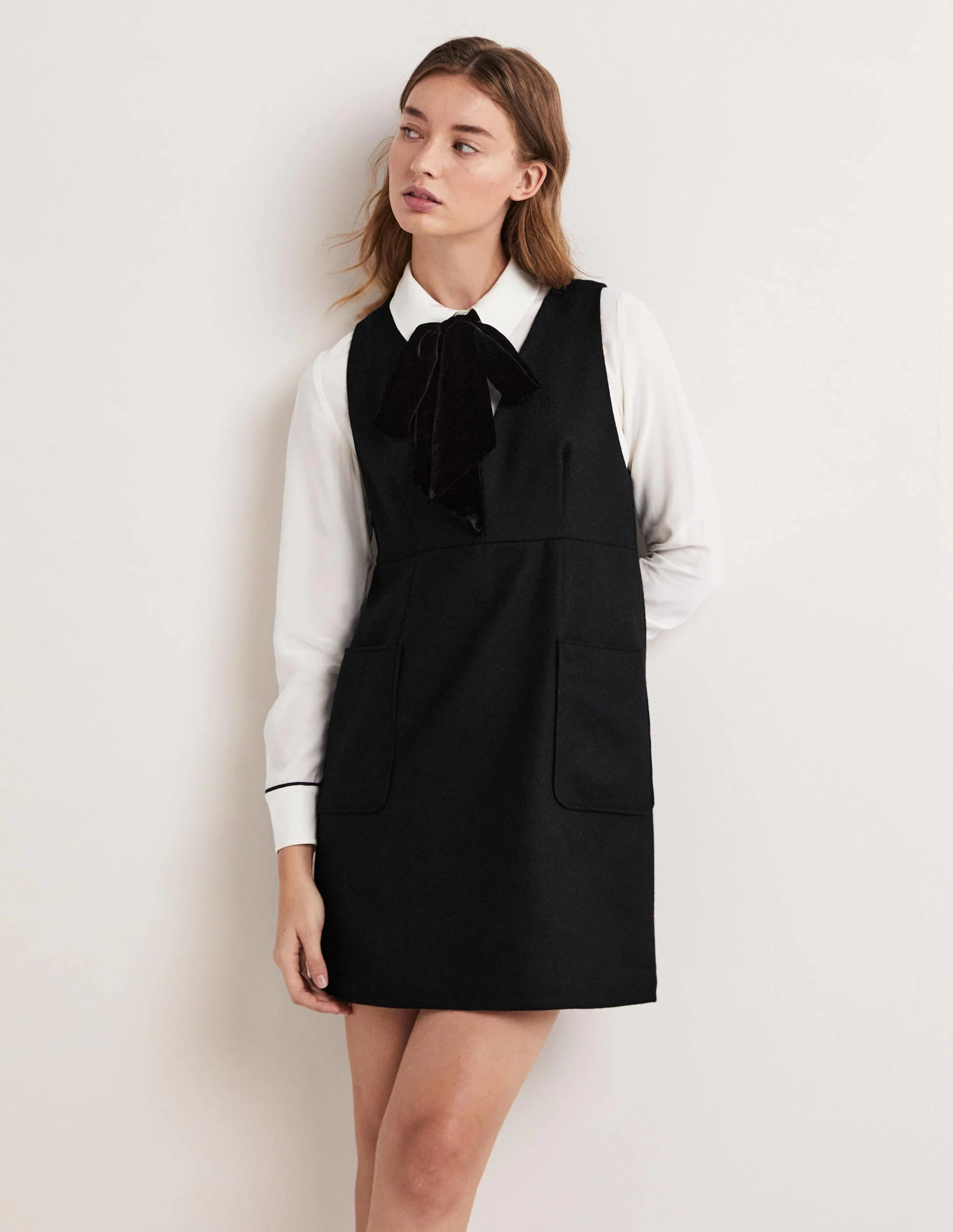 V-Neck Mini Shift Dress-Black - Image 4