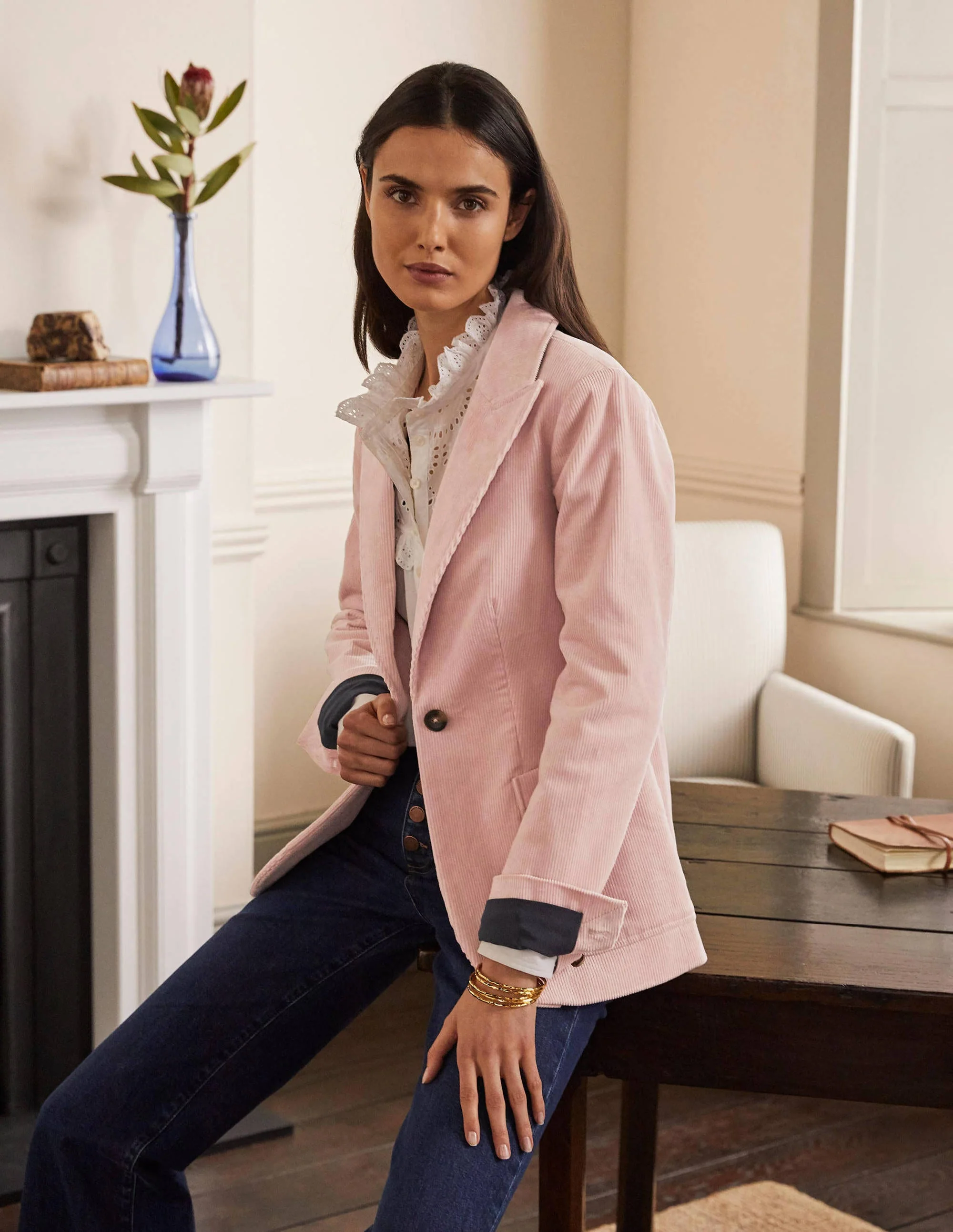 Victoria Cord Blazer-Milkshake - Image 4