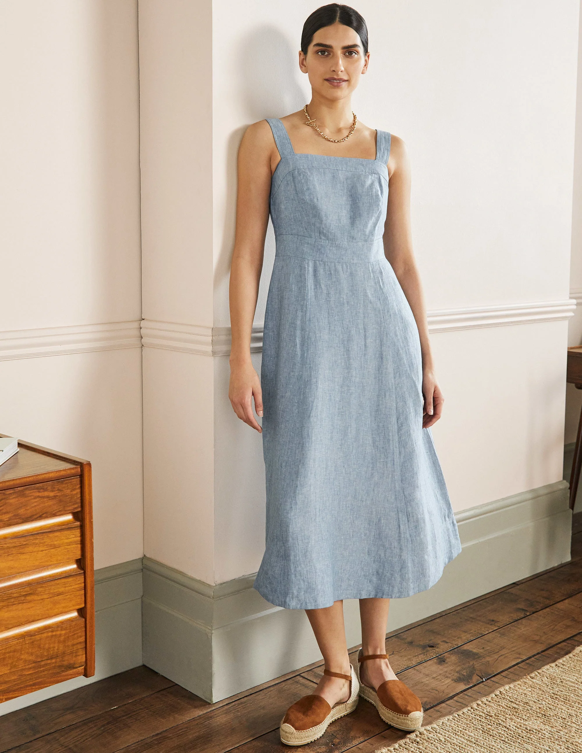 Virginie Linen Midi Dress-Chambray - Image 4