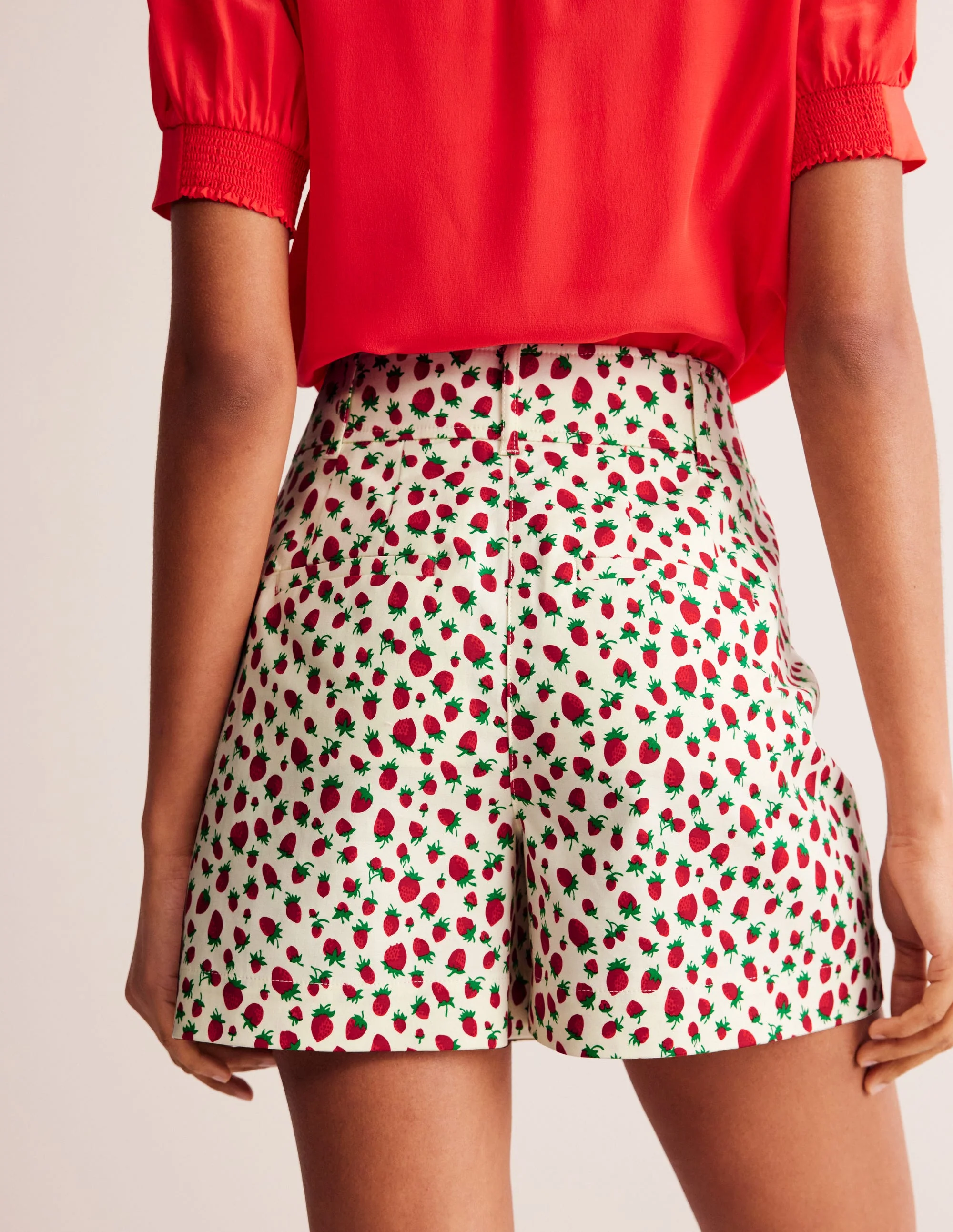 Westbourne Sateen Shorts-Multi, Strawberry Vine - Image 3